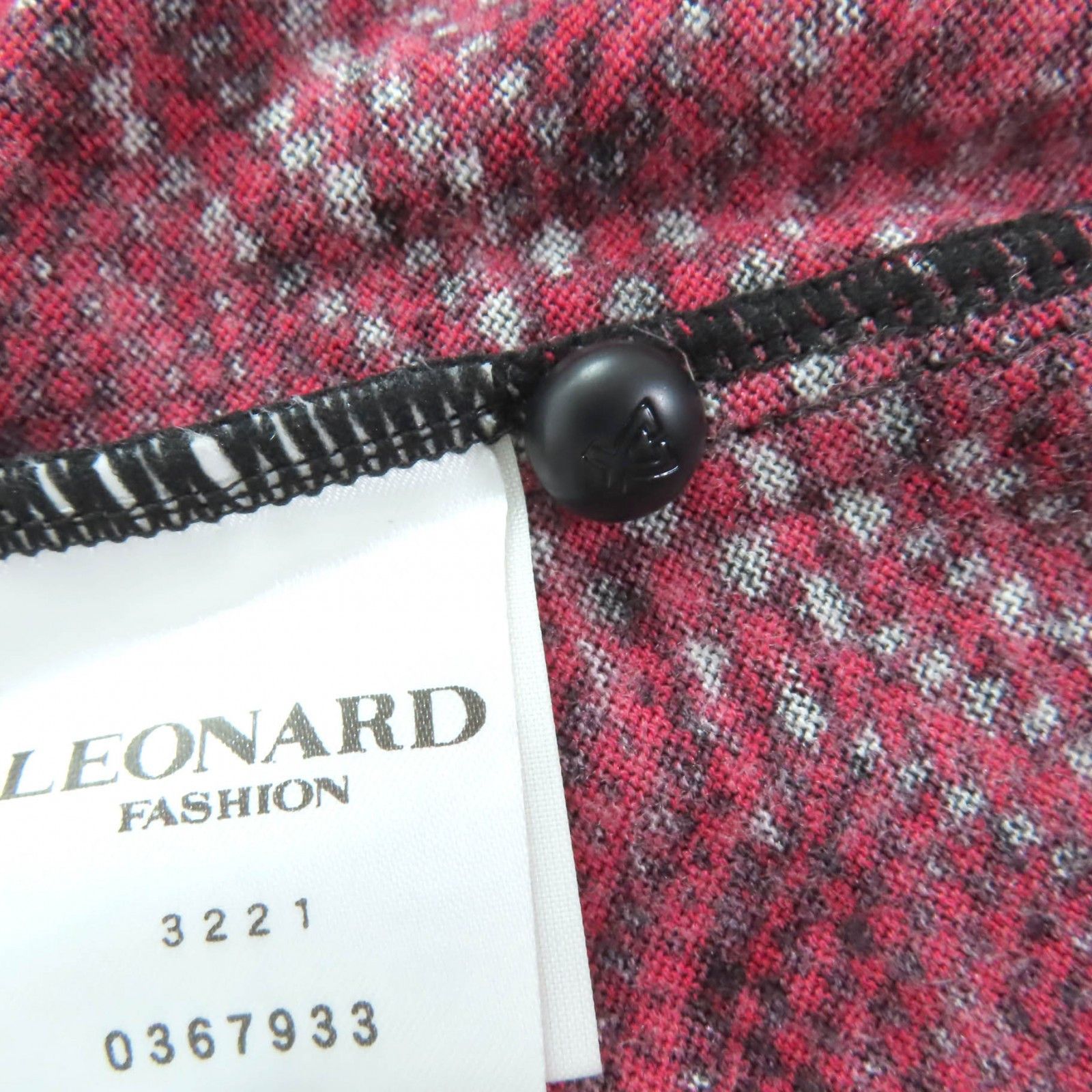 Other Leonard LEONARD FASHION Wool Silk Cardigan Textile Tops DUTY FREE for USA Size ONE SIZE - 10 Thumbnail