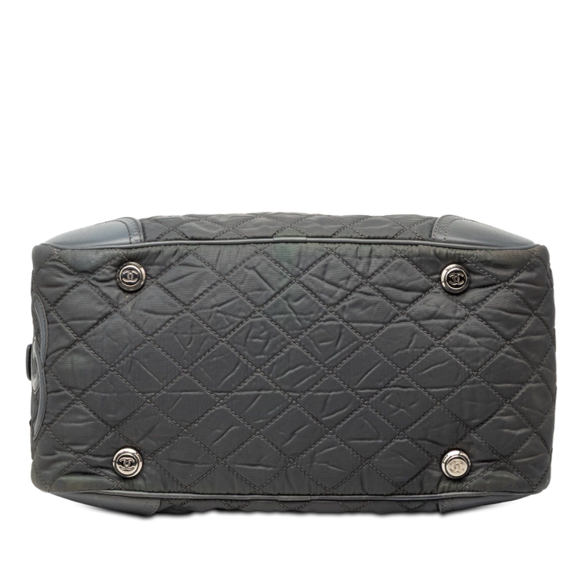 Chanel Paris New York Quilted Nylon Duffle Handbag Size ONE SIZE - 3 Thumbnail