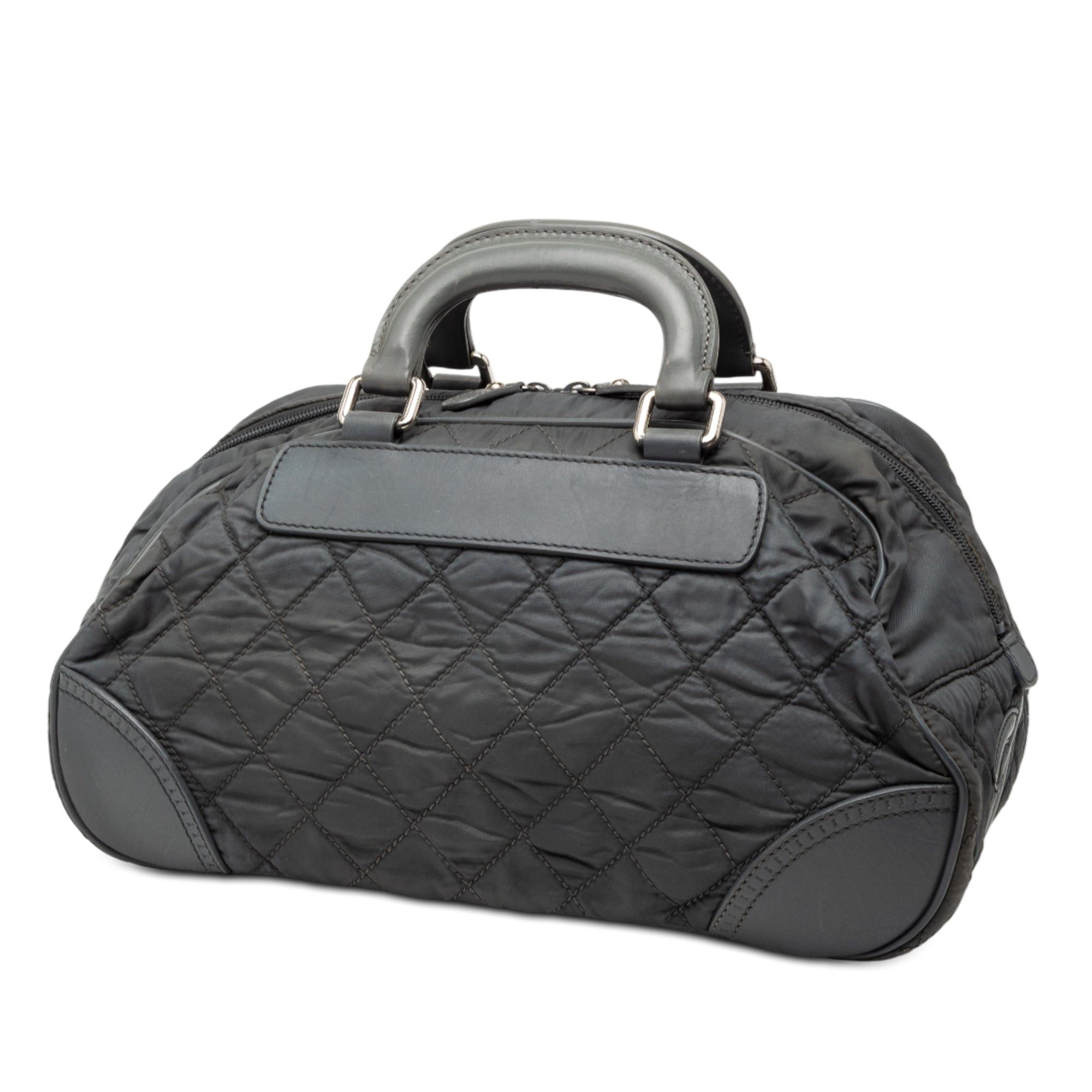 Chanel Paris New York Quilted Nylon Duffle Handbag Size ONE SIZE - 2 Thumbnail