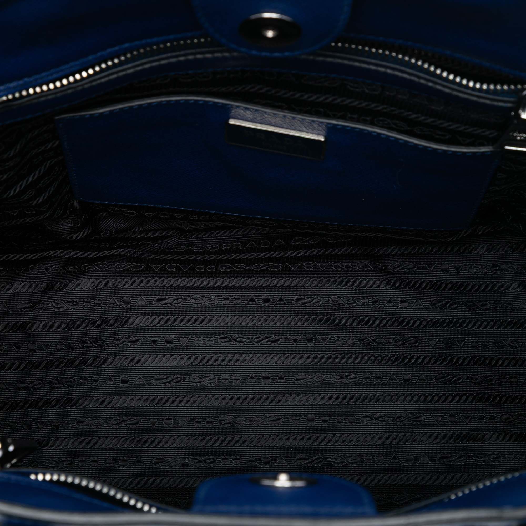Prada Saffiano Soft Shopping Tote Size ONE SIZE - 4 Thumbnail