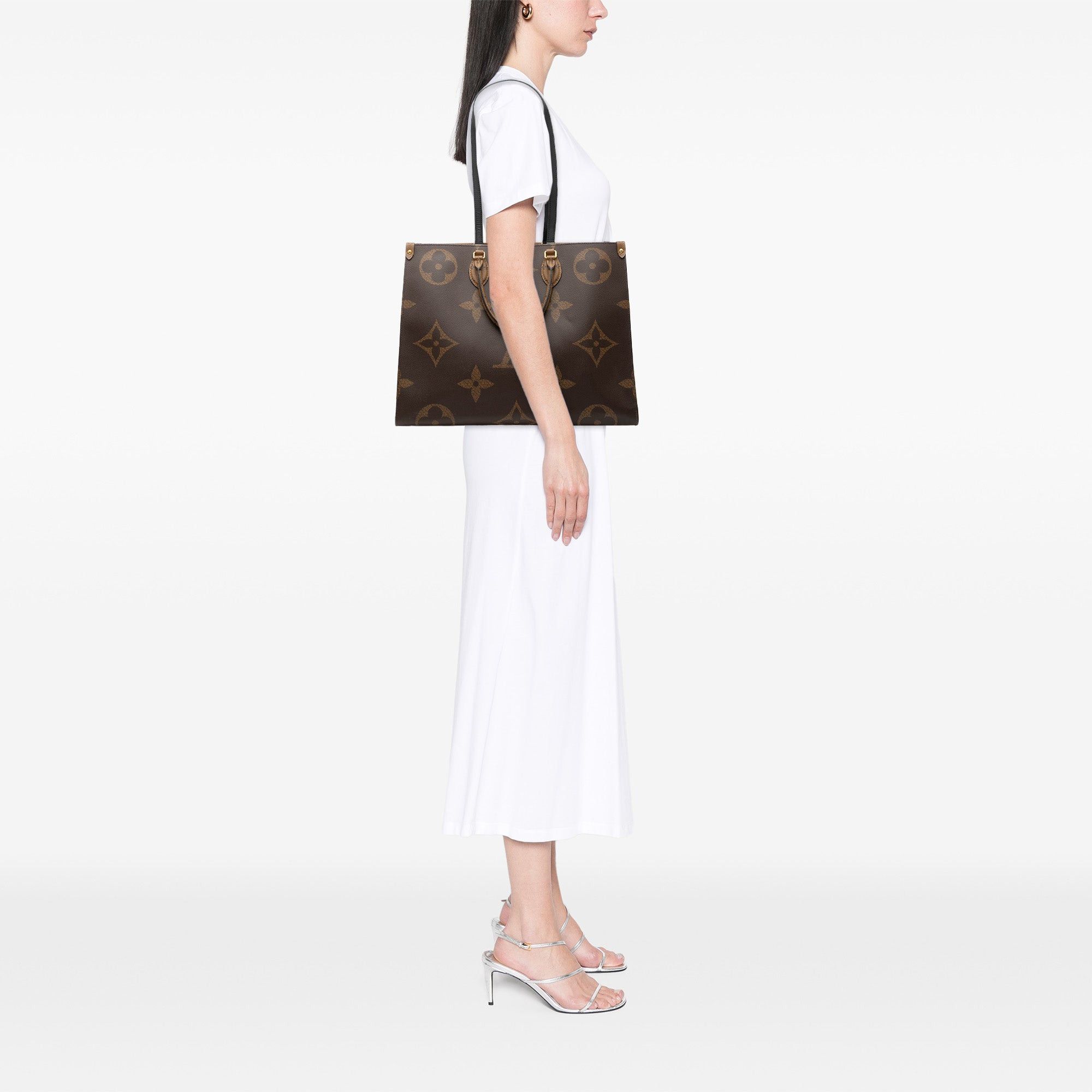 Louis Vuitton Monogram Reverse Giant OnTheGo GM Size ONE SIZE - 6 Thumbnail