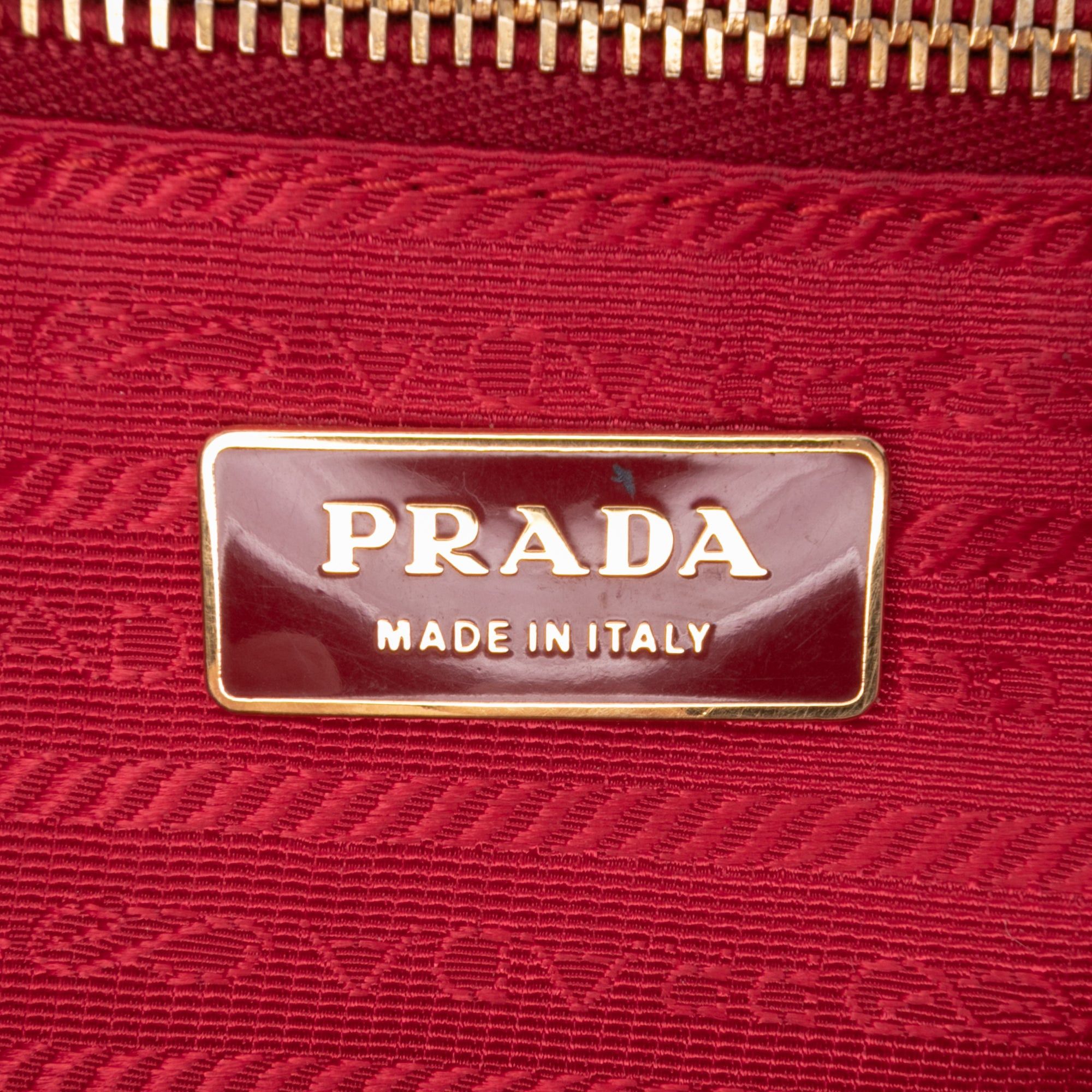 Large Saffiano Lux Galleria Double Zip Satchel