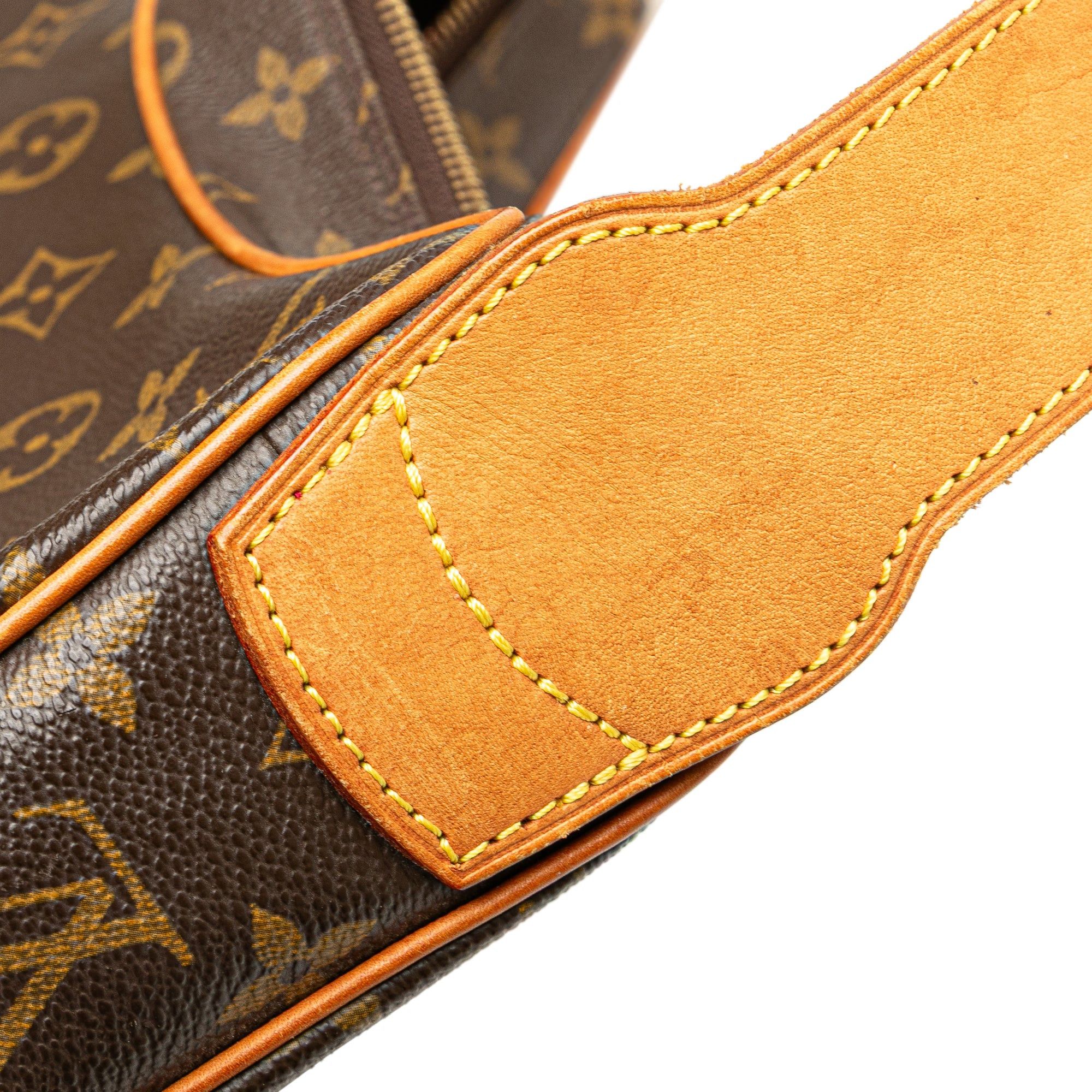 Louis Vuitton Monogram Croissant GM Size ONE SIZE - 9 Thumbnail