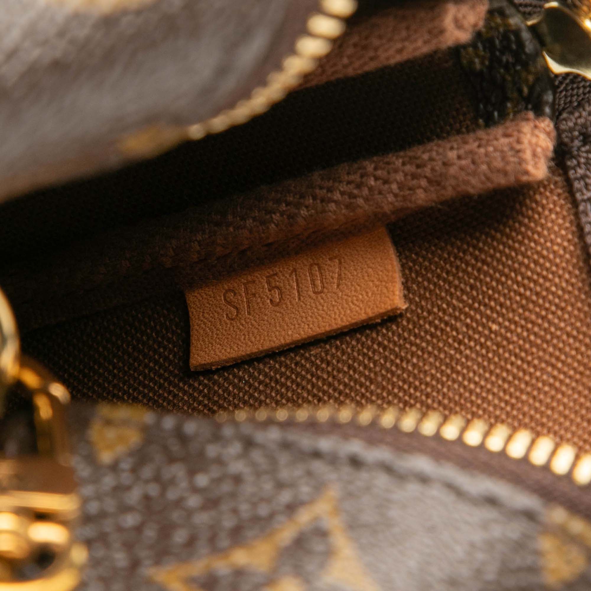 Louis Vuitton Monogram Mini Pochette Accessoires Size ONE SIZE - 6 Thumbnail