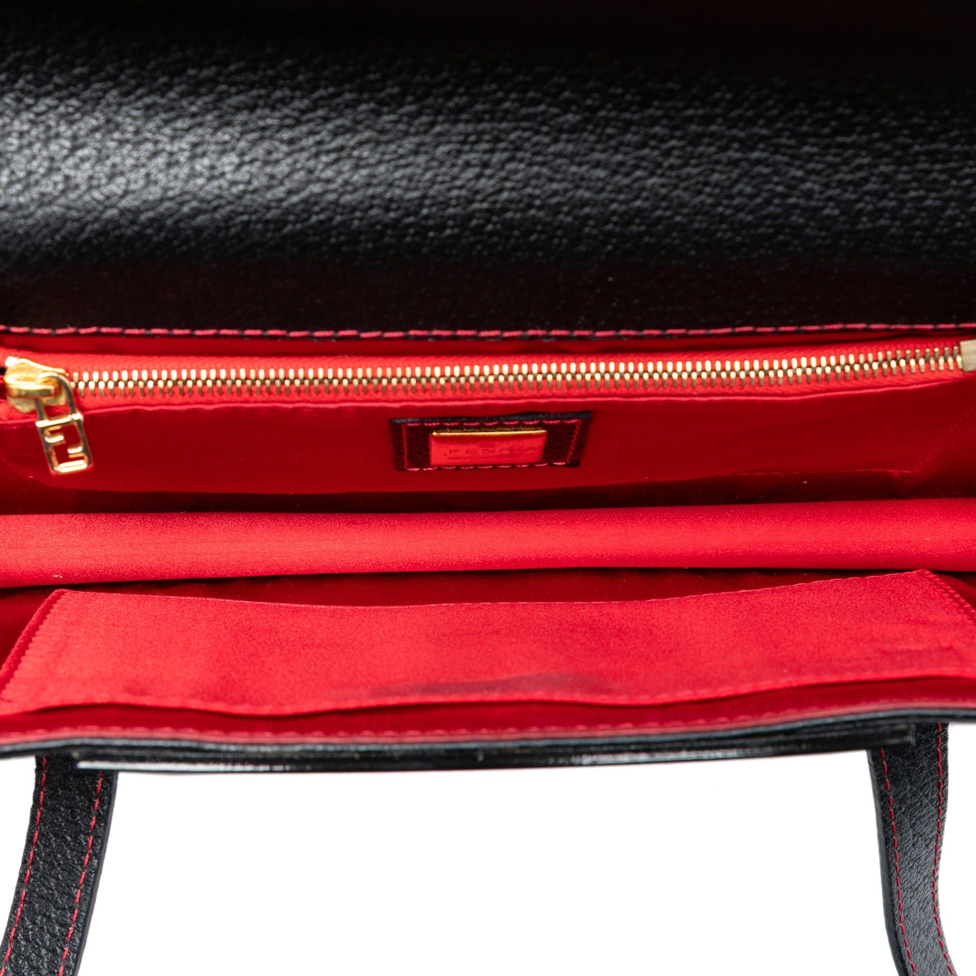 Fendi Pigskin Plexiglass Geometric Shoulder Bag Size ONE SIZE - 4 Thumbnail