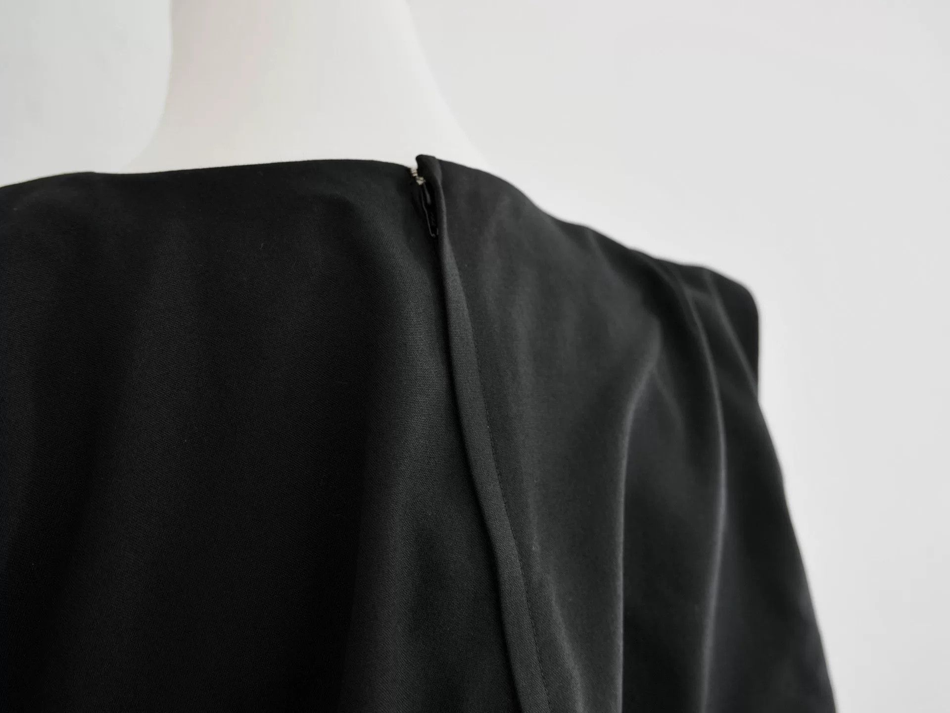 Rei Kawakubo Comme des Garçons Waist Cutout Dress Size S / US 4 / IT 40 - 6 Thumbnail