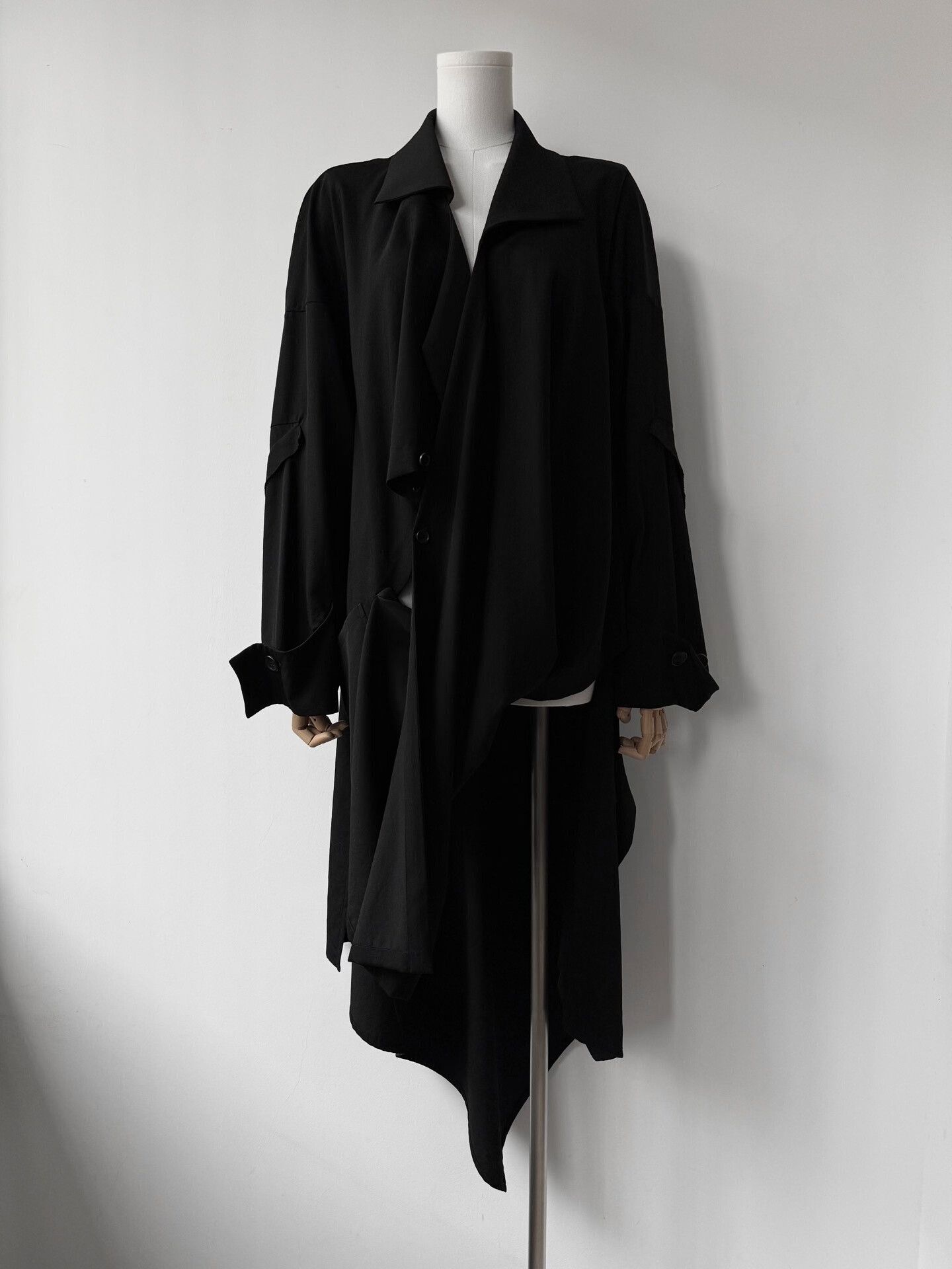 Yohji Yamamoto Yohji Yamamoto Femme 18AW Runway Coat Size S / US 4 / IT 40 - 3 Thumbnail
