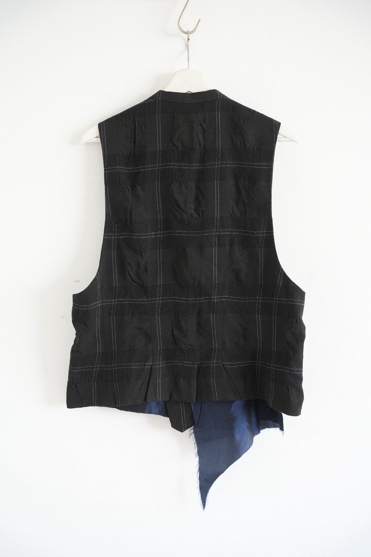 Ziggy Chen Ziggy Chen 20AW Asymmetric Plaid Vest Size US M / EU 48-50 / 2 - 3 Thumbnail