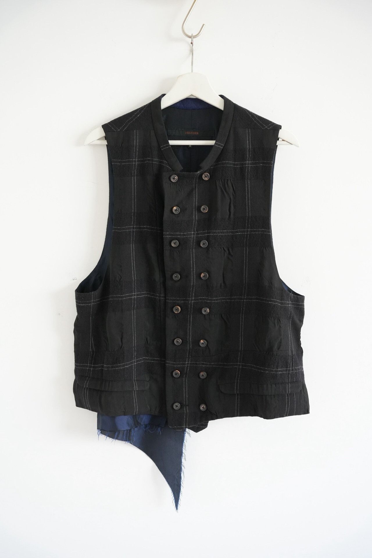 Ziggy Chen Ziggy Chen 20AW Asymmetric Plaid Vest Size US M / EU 48-50 / 2 - 2 Thumbnail