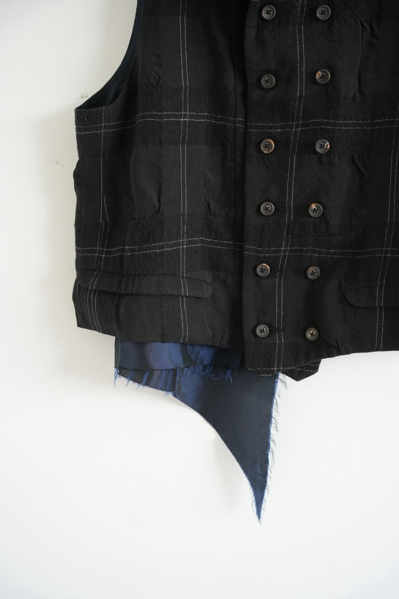 Ziggy Chen Ziggy Chen 20AW Asymmetric Plaid Vest Size US M / EU 48-50 / 2 - 5 Thumbnail