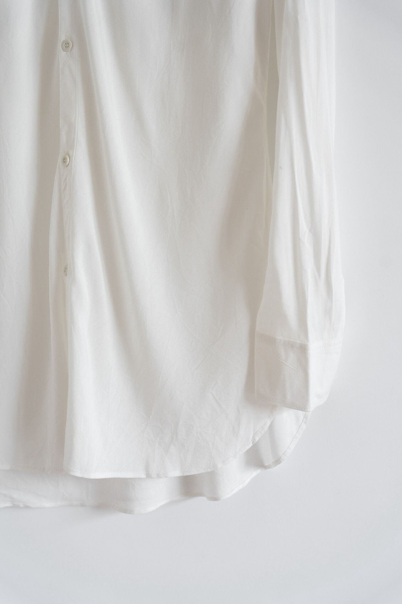 Yohji Yamamoto Yohji Yamamoto 03AW Curved Cut Rayon Shirt Size US L / EU 52-54 / 3 - 5 Thumbnail