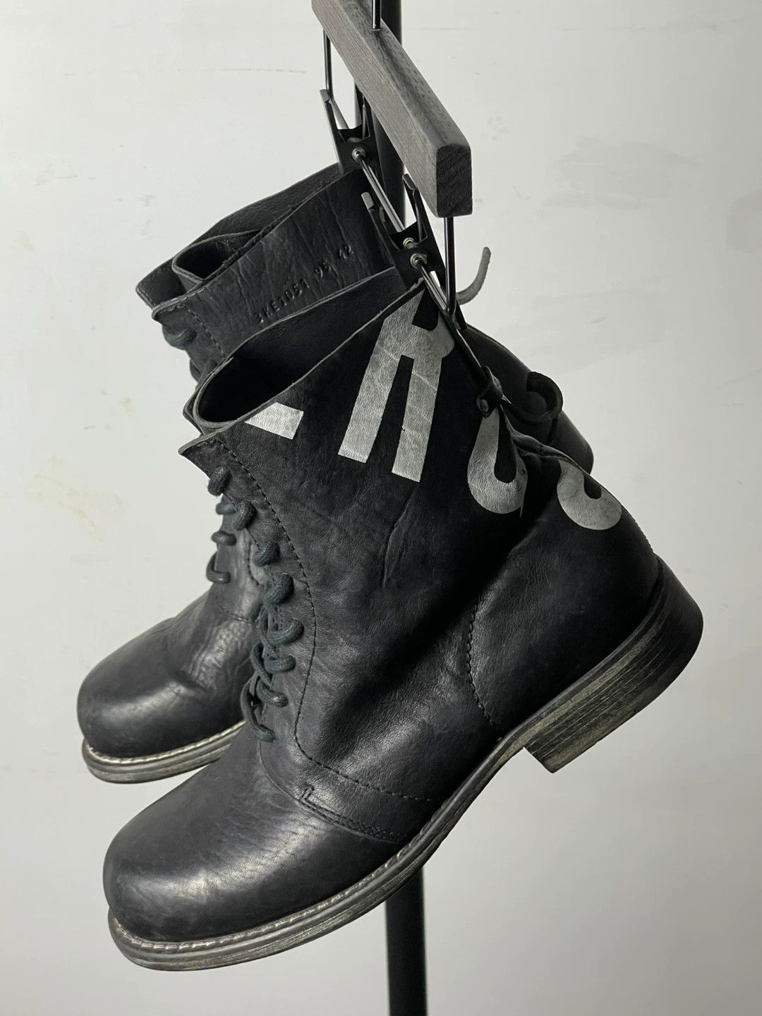 Dirk Bikkembergs Dirk Bikkembergs Buffalo Leather Martin Boots Size US 9 / EU 42 - 5 Thumbnail