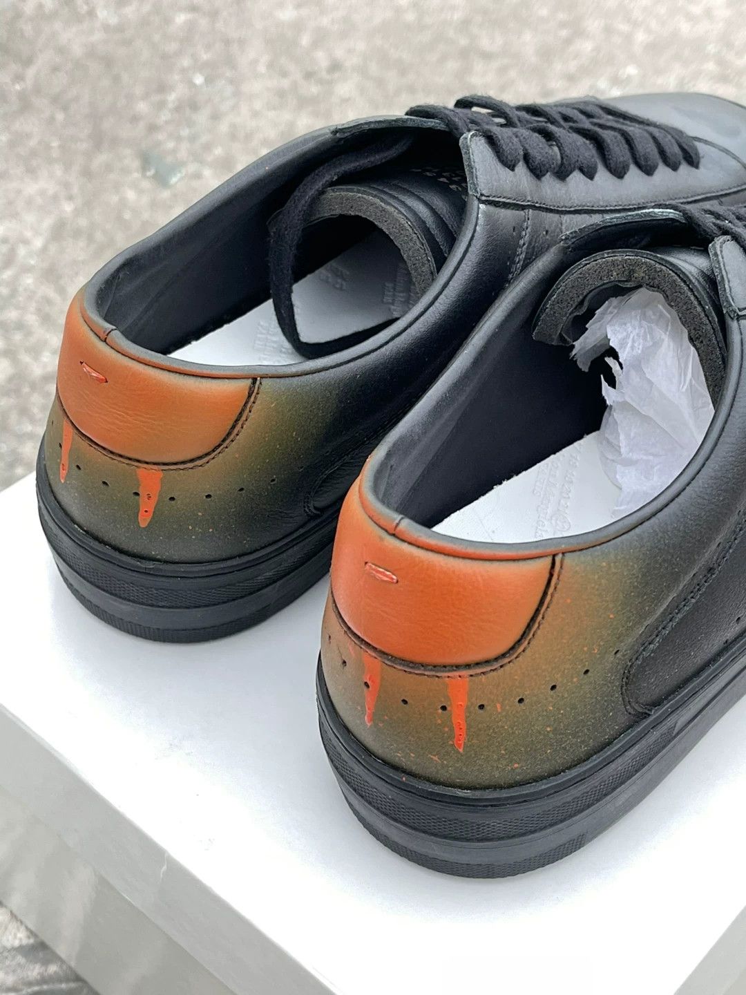 Maison Margiela Maison Margiela Painted Heel Leather Sneakers Size US 9 / EU 42 - 2 Thumbnail