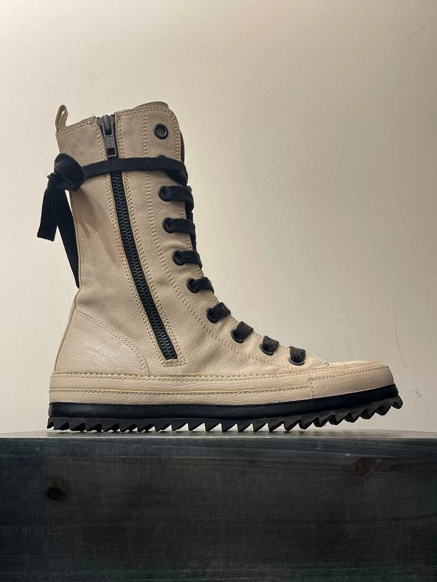 Ann Demeulemeester Ann Demeulemeester Serrated Sole Leather Boots Size US 5 / IT 35 - 5 Thumbnail