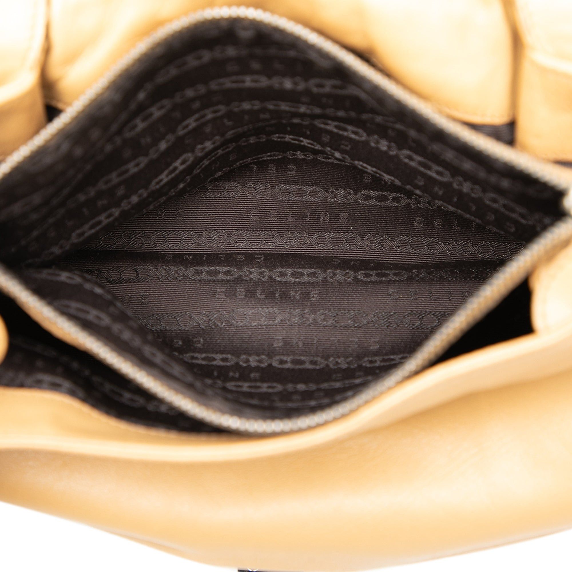 Celine Lambskin Watch Me Gauffre Flap Shoulder Bag Size ONE SIZE - 4 Thumbnail