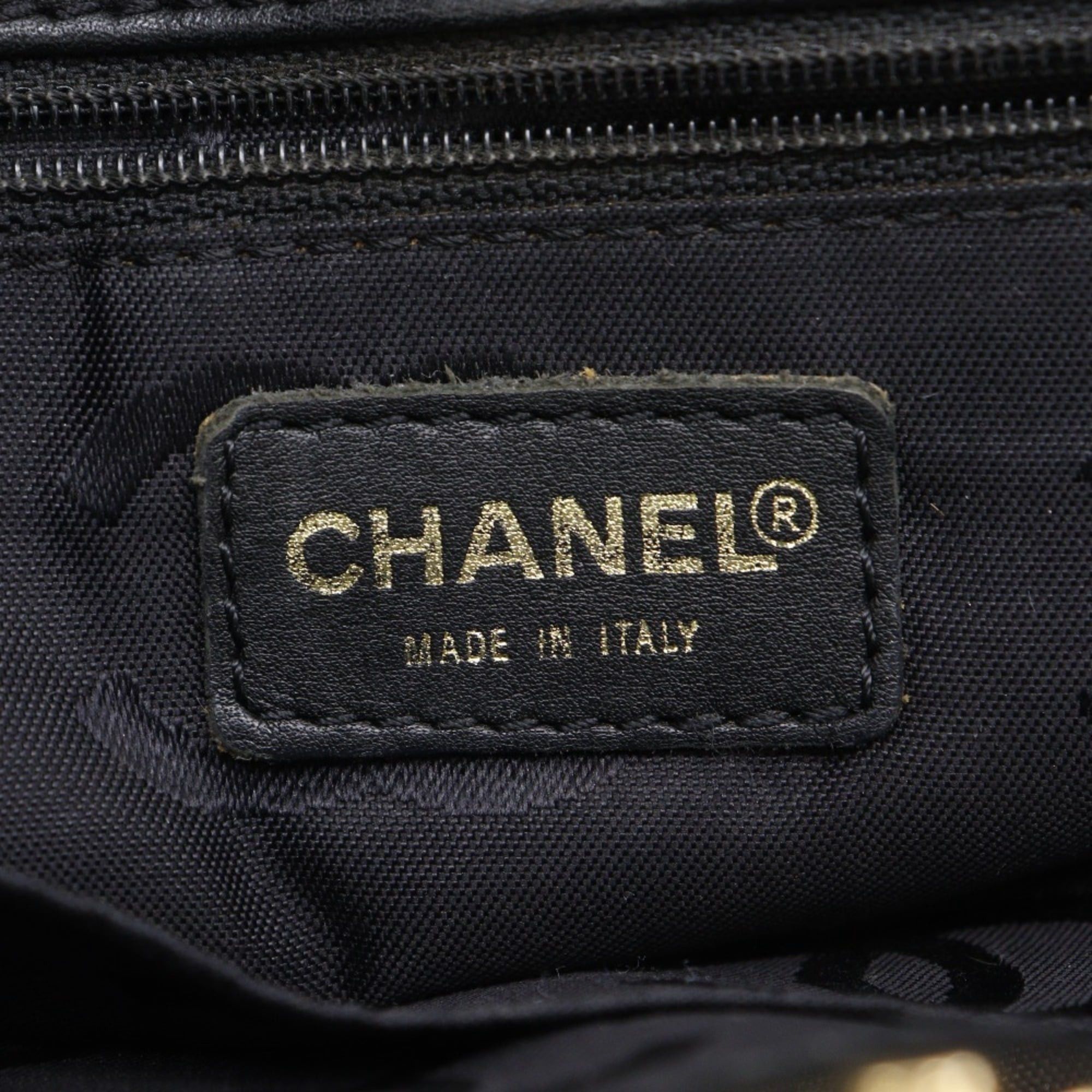 Chanel CHANEL Wild Stitch Handbag, Black Calfskin, A5 Size, Magnetic Included, Women's Size ONE SIZE - 18 Thumbnail