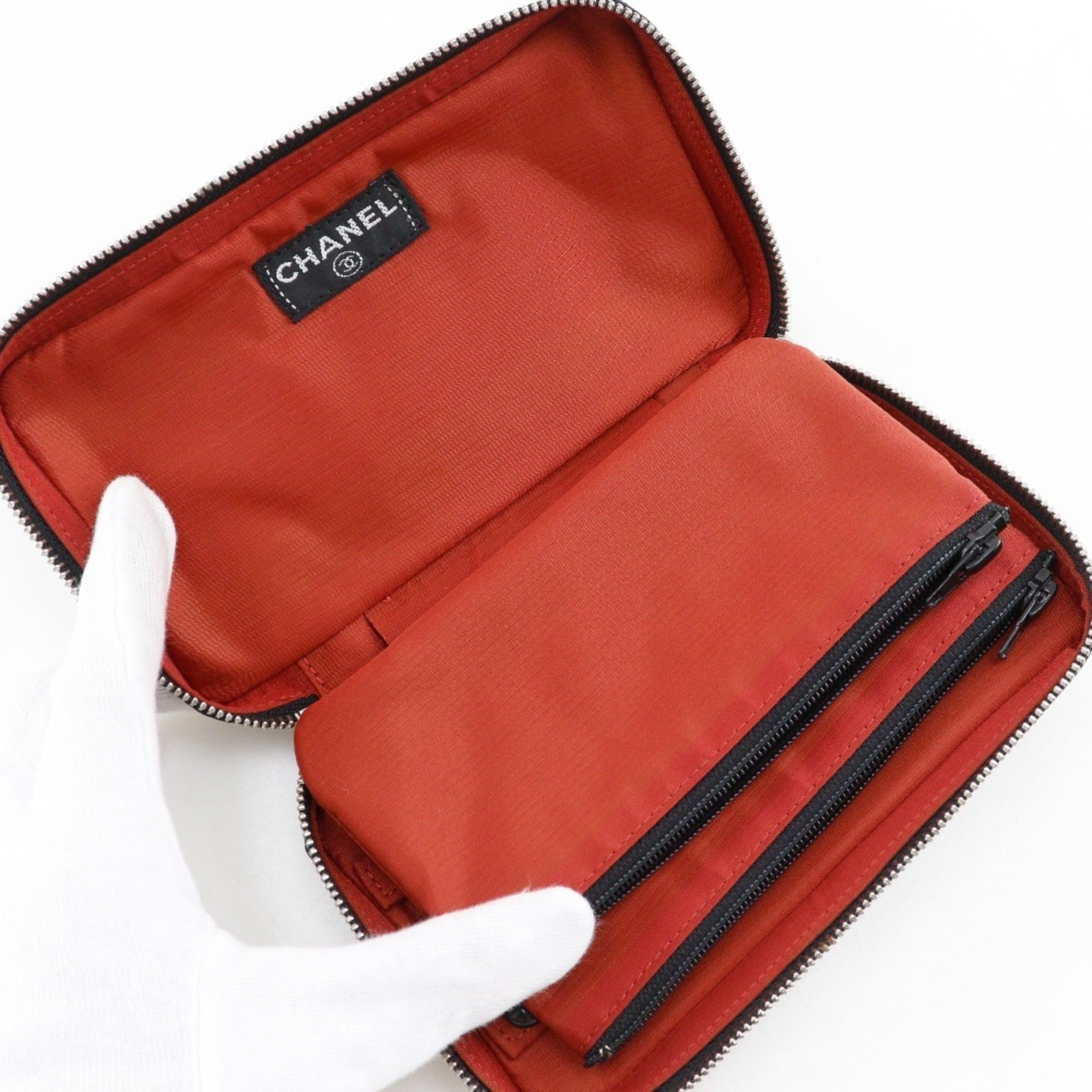 Chanel CHANEL Travel Line Pouch Jewelry Case A11824 Nylon Black Women's Size ONE SIZE - 8 Thumbnail