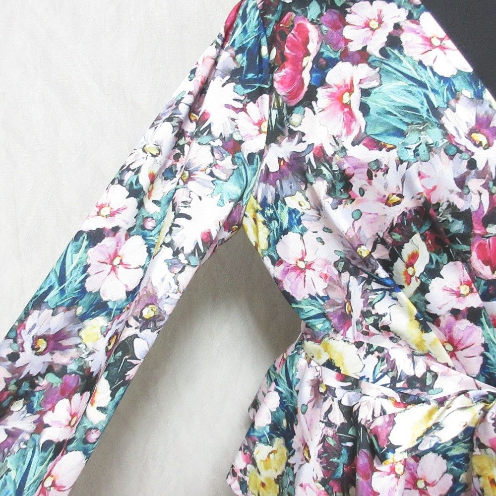 Other Other GRACE CONTINENTAL Graded Flower Print Blouse Others Tops 0124141030 DUTY FREE for USA Size ONE SIZE - 4 Thumbnail