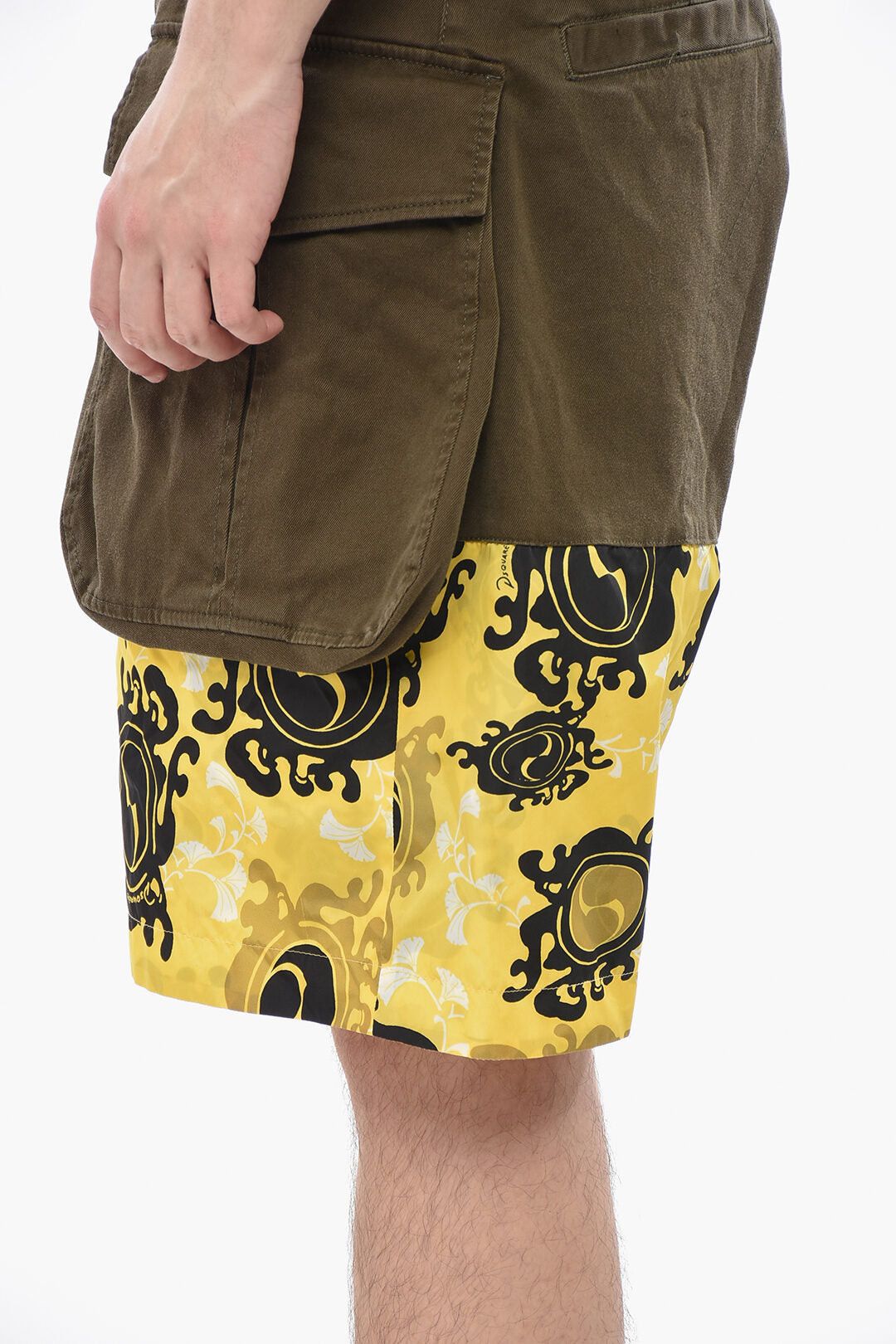Dsquared2 Printed Double-Fabric Cargo Shorts Size US 32 / EU 48 - 3 Thumbnail