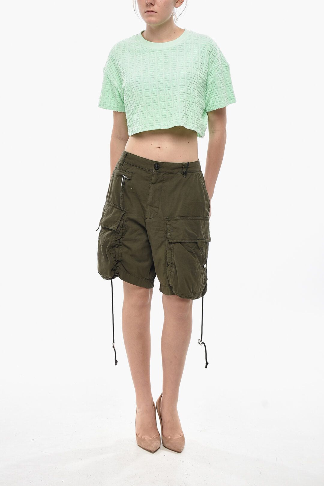 Baggy-Fit Cargo Shorts