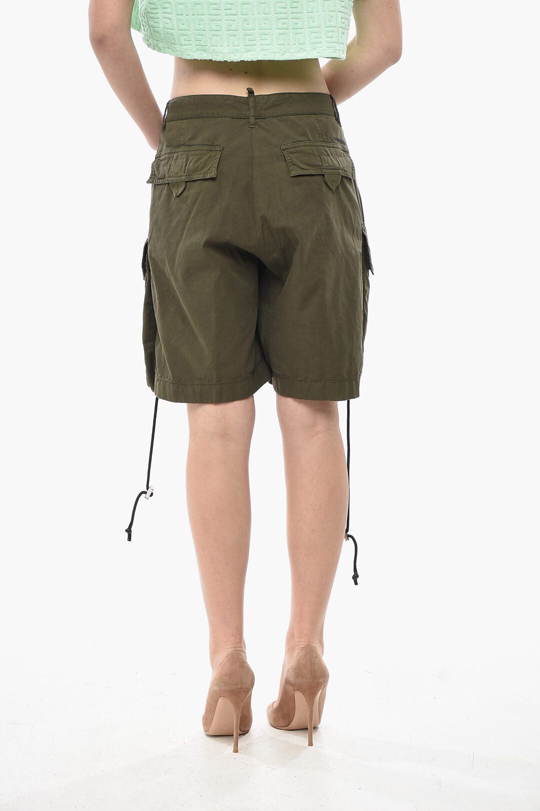 Baggy-Fit Cargo Shorts