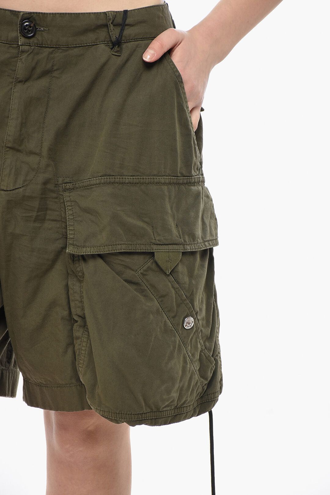 Baggy-Fit Cargo Shorts