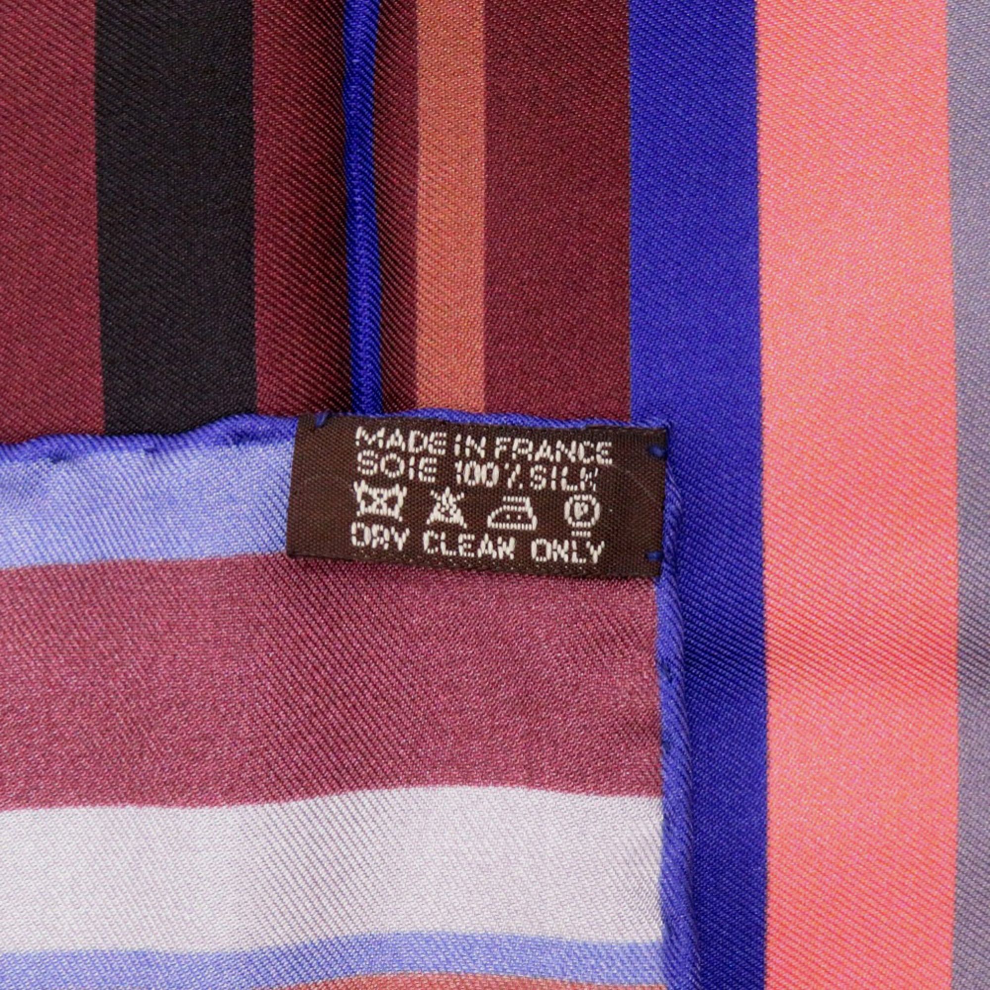 Hermes Like new Hermès Carré 90 Photo Finish silk scarf/muffler in brown, purple, and pink. 0739HERMES Size ONE SIZE - 4 Thumbnail