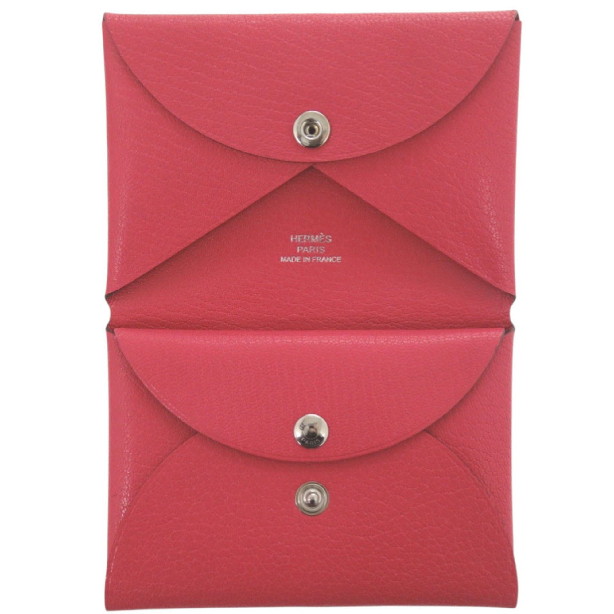 Hermes Excellent condition Hermès Calvi Duo Chevre Mysore Rose Extreme wallet with silver hardware and U stamp (2022 model). Red coin purse. Item number 0697HERMES. Size ONE SIZE - 4 Thumbnail