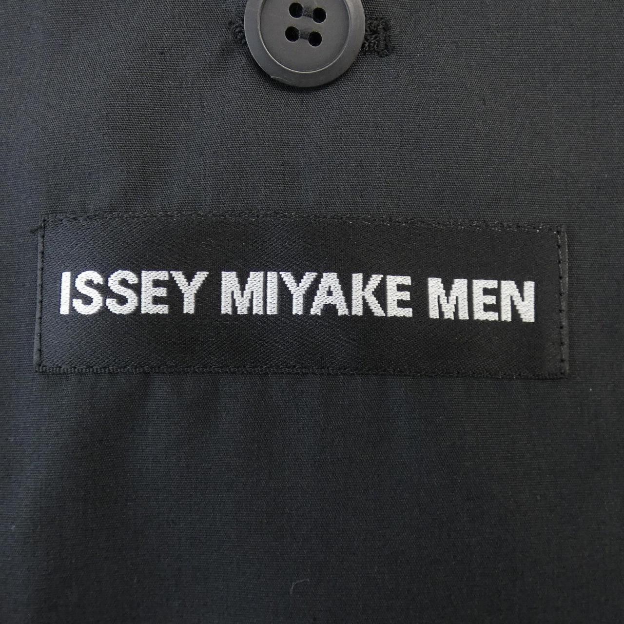 Issey Miyake Issey Miyake Issey Miyake Men Coat Textile Outerwear ME41FA135 DUTY FREE for USA Size ONE SIZE - 4 Thumbnail