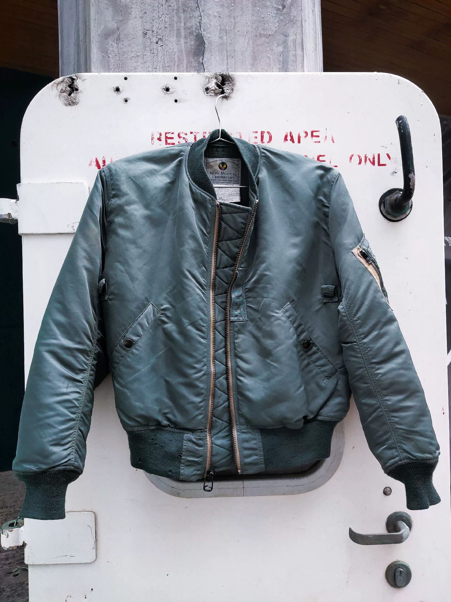 The Real McCoy's The Real McCoy's MA-1 Flight Jacket Size US M / EU 48-50 / 2 - 5 Thumbnail