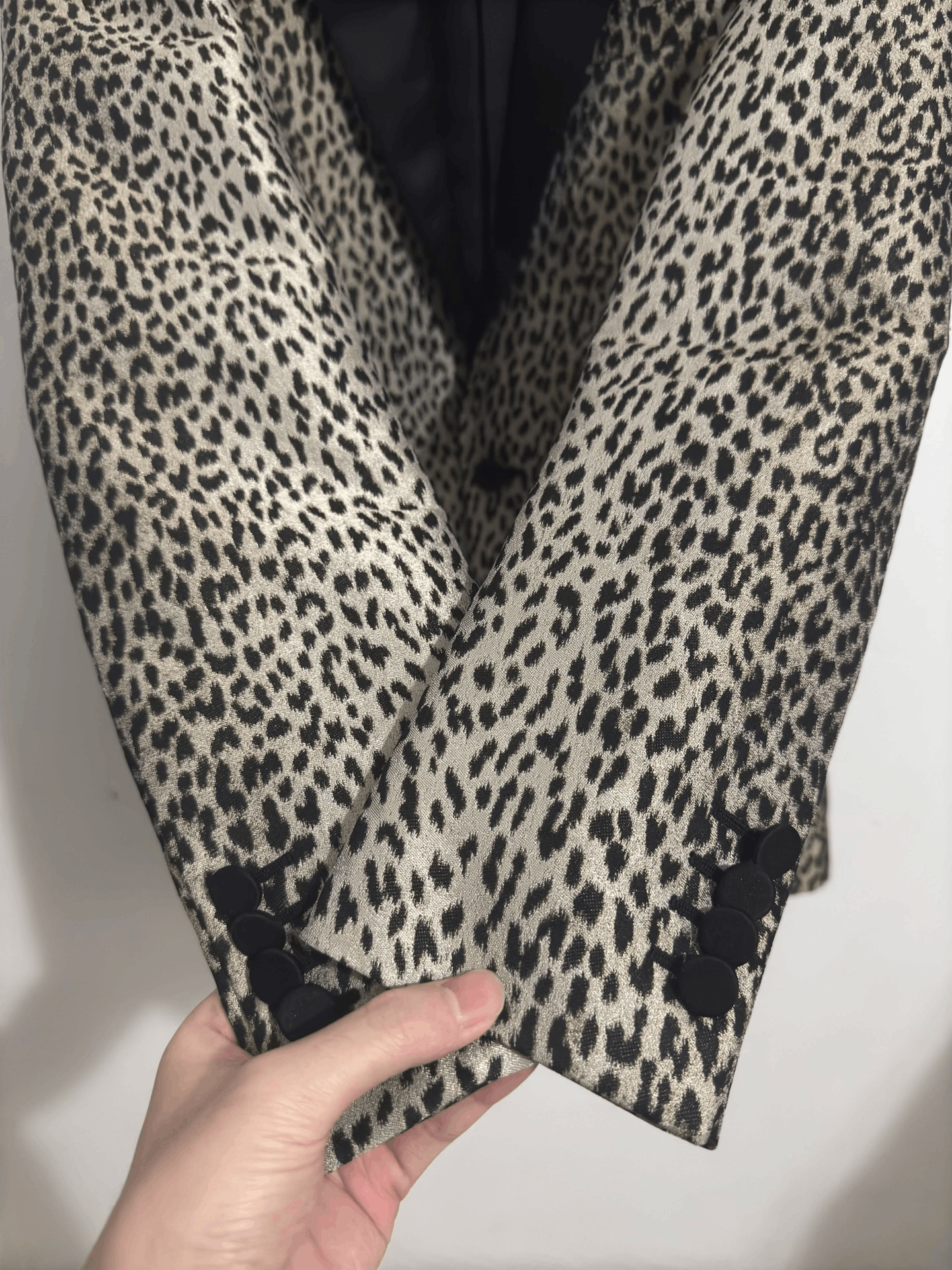 Saint Laurent Paris Saint Laurent Leopard Print Smoking Jacket Size US XS / EU 42 / 0 - 4 Thumbnail