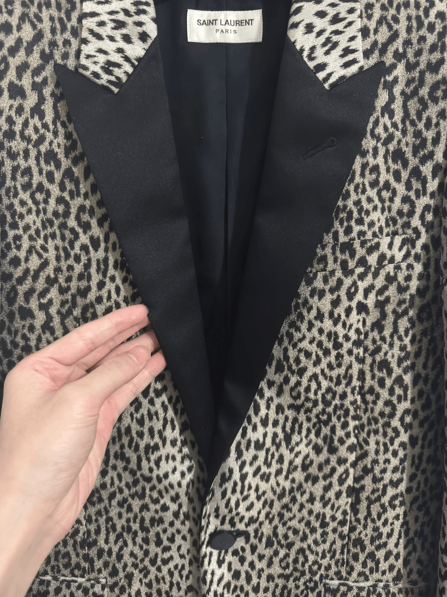 Saint Laurent Paris Saint Laurent Leopard Print Smoking Jacket Size US XS / EU 42 / 0 - 3 Thumbnail