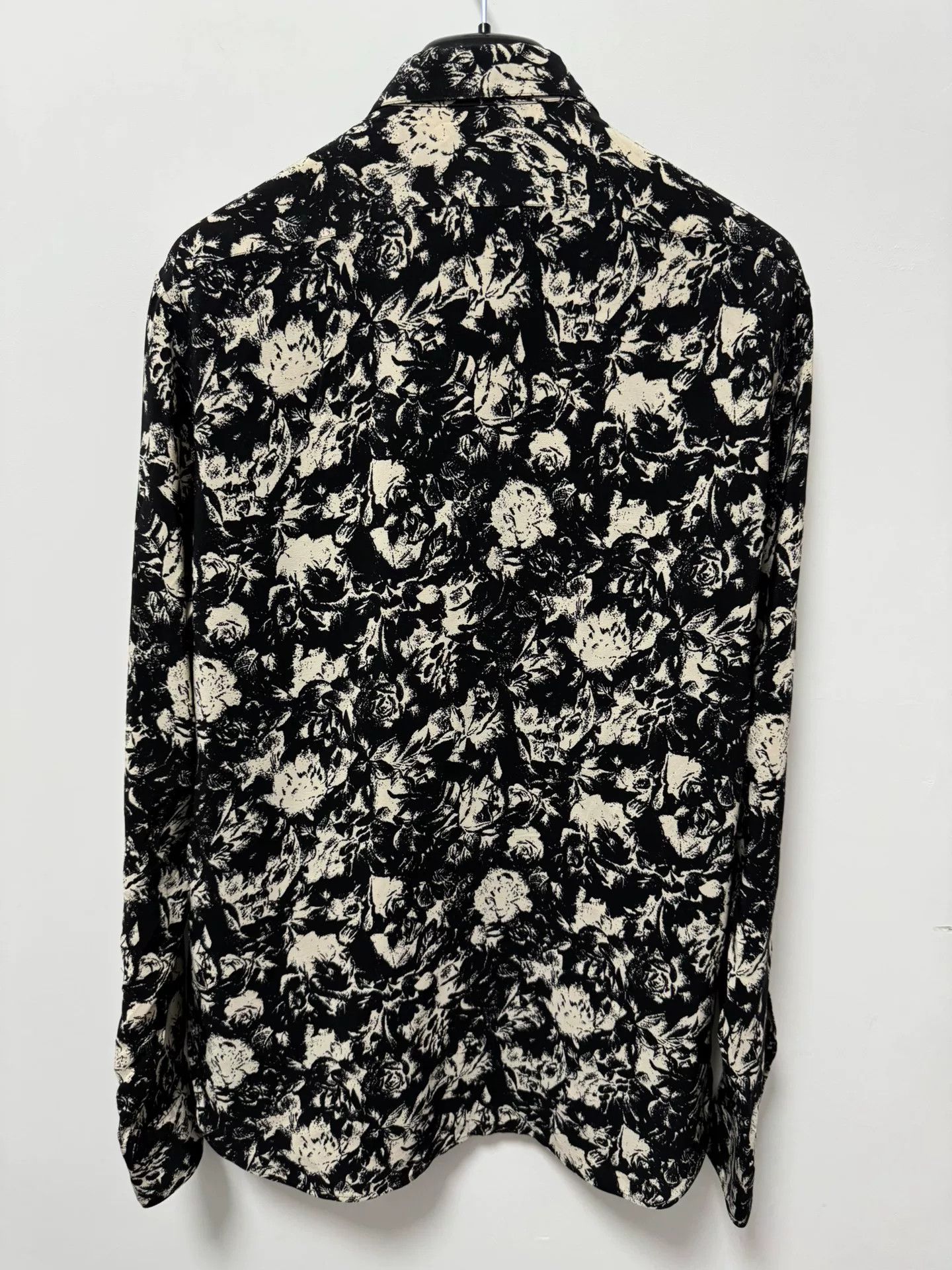 Saint Laurent Paris Saint Laurent Silk Floral Print Shirt Size S / US 4 / IT 40 - 2 Thumbnail