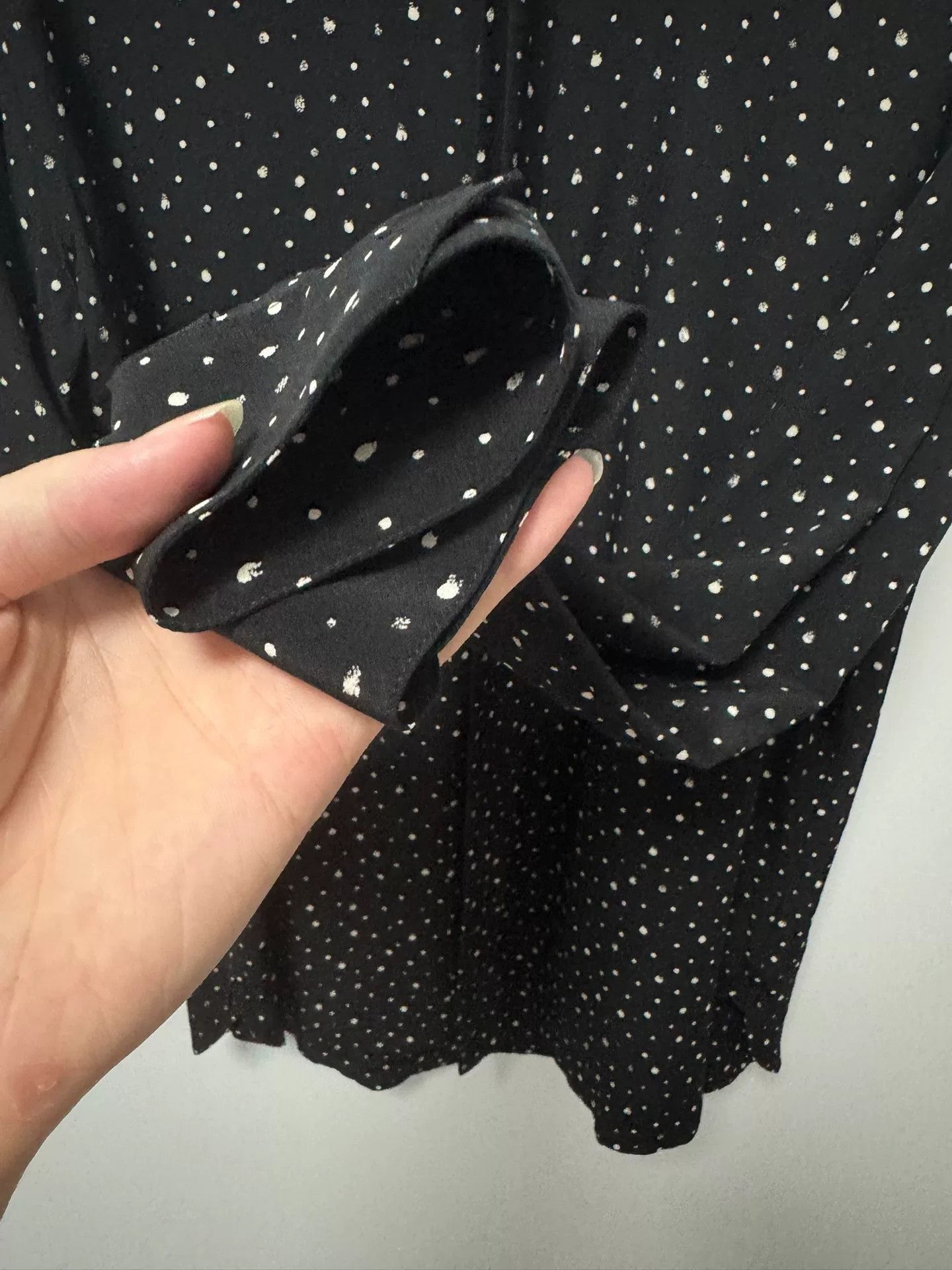 Saint Laurent Paris Saint Laurent Polka Dot Silk Shirt Size US M / EU 48-50 / 2 - 5 Thumbnail