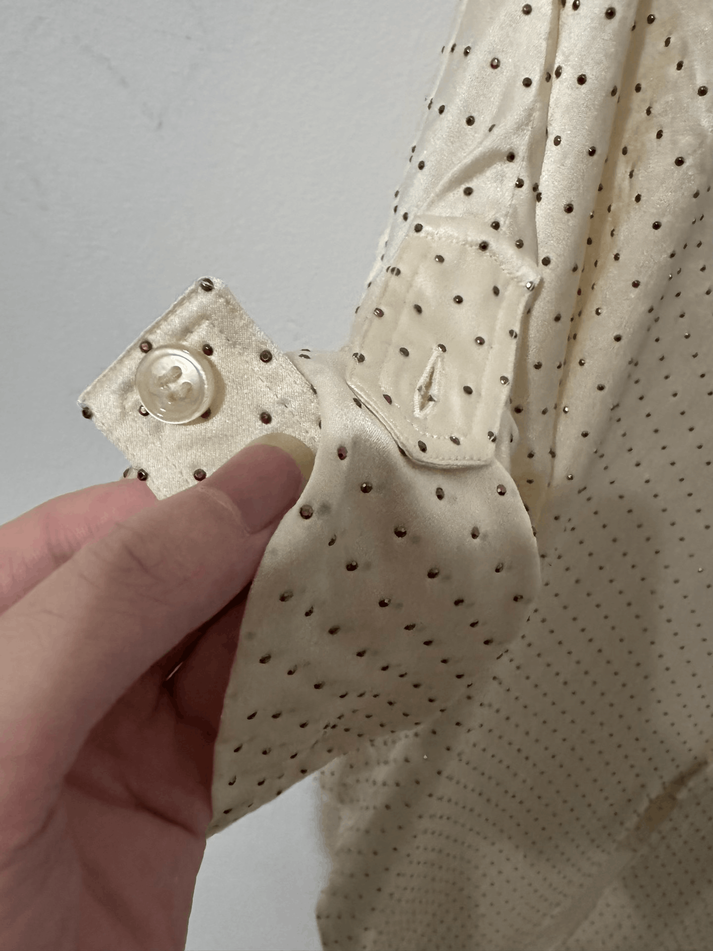 Saint Laurent Paris Saint Laurent Beige Silk Studded Shirt Size M / US 6-8 / IT 42-44 - 4 Thumbnail