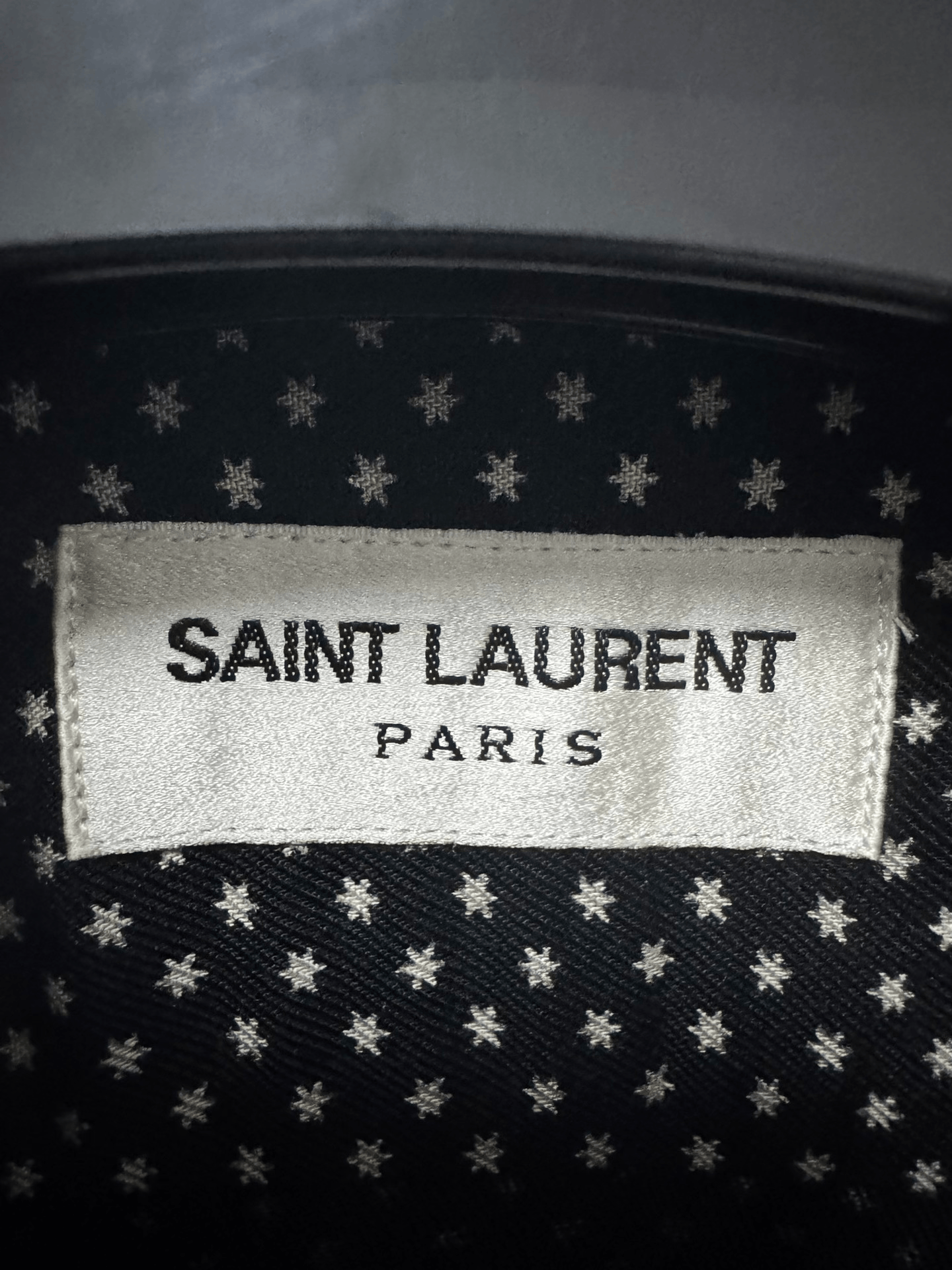 Saint Laurent Paris Saint Laurent Star Print Silk Shirt Size US M / EU 48-50 / 2 - 5 Thumbnail