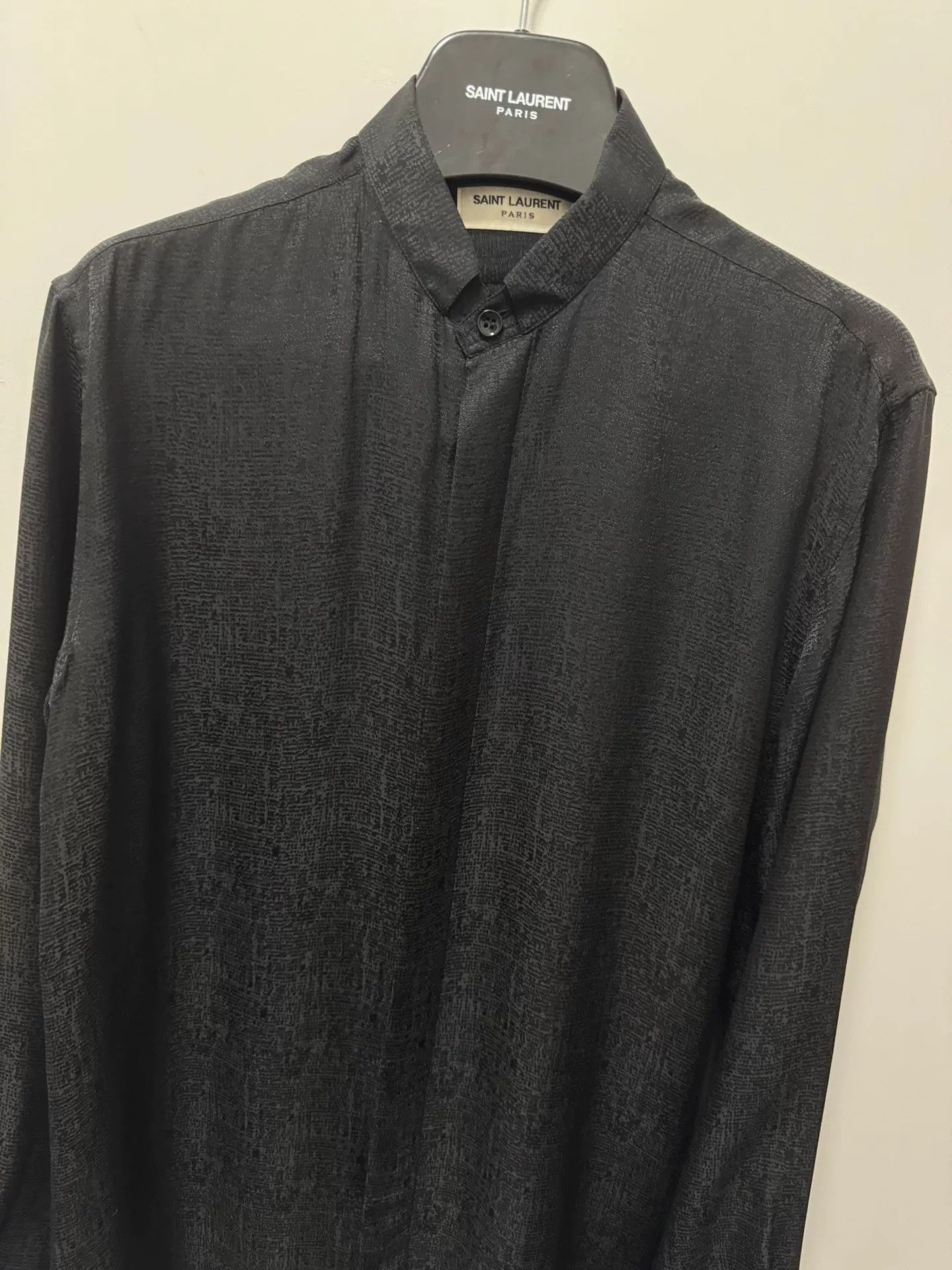 Saint Laurent Paris Saint Laurent Silk Black Shirt Size US M / EU 48-50 / 2 - 3 Thumbnail