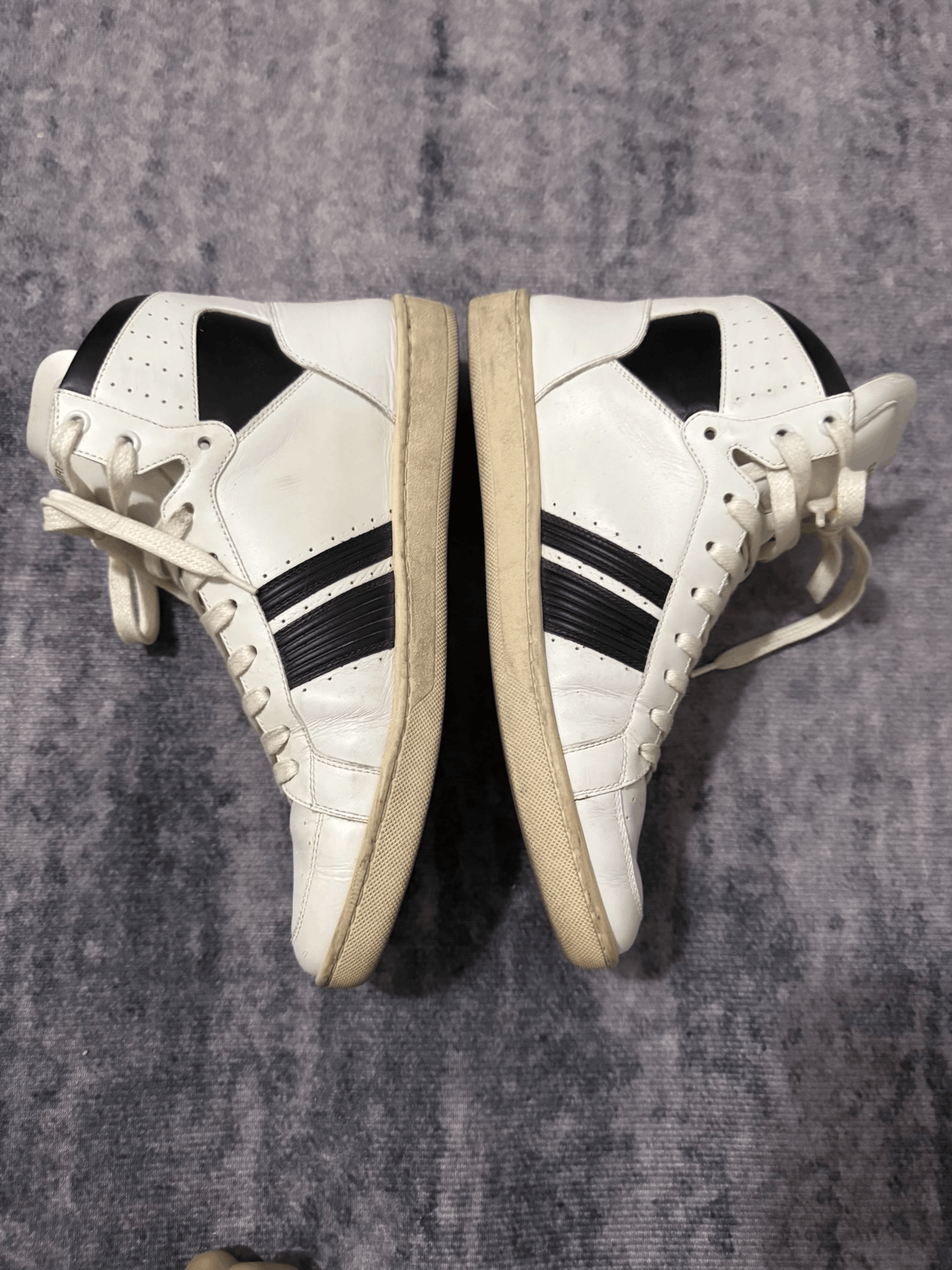 Saint Laurent Paris Saint Laurent High-Top Leather Sneakers Size US 7 / EU 40 - 2 Thumbnail