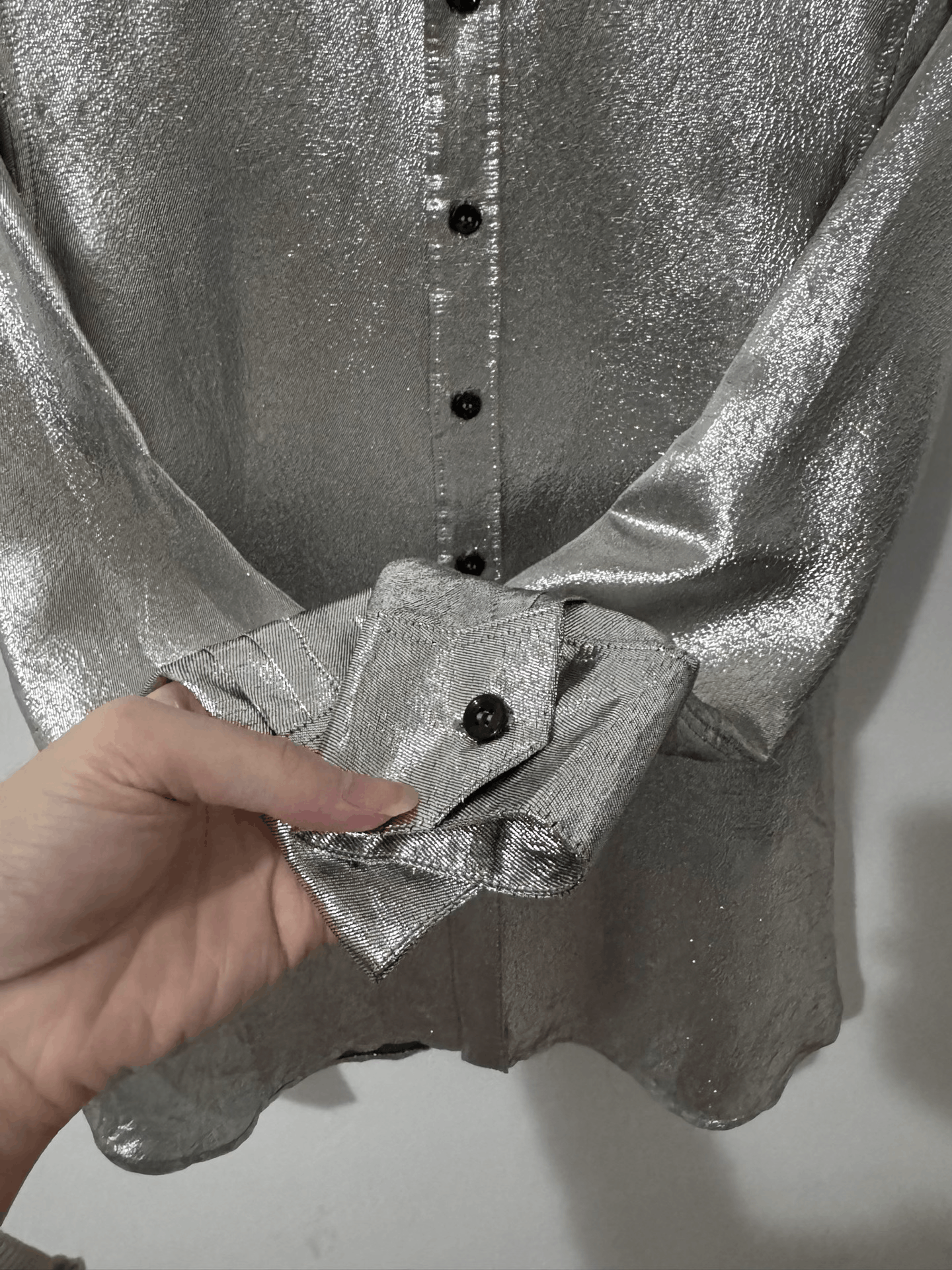 Saint Laurent Paris Saint Laurent Silver Silk Shirt Size US M / EU 48-50 / 2 - 4 Thumbnail