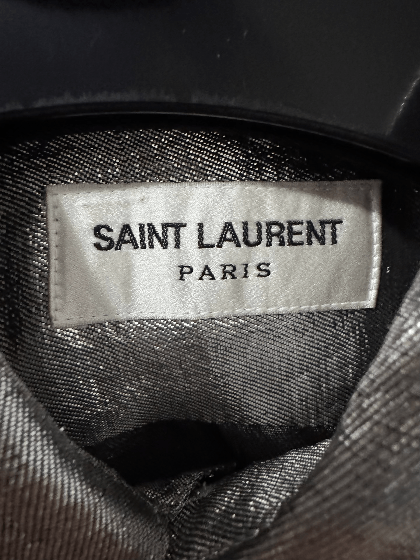 Saint Laurent Paris Saint Laurent Silver Silk Shirt Size US M / EU 48-50 / 2 - 6 Thumbnail