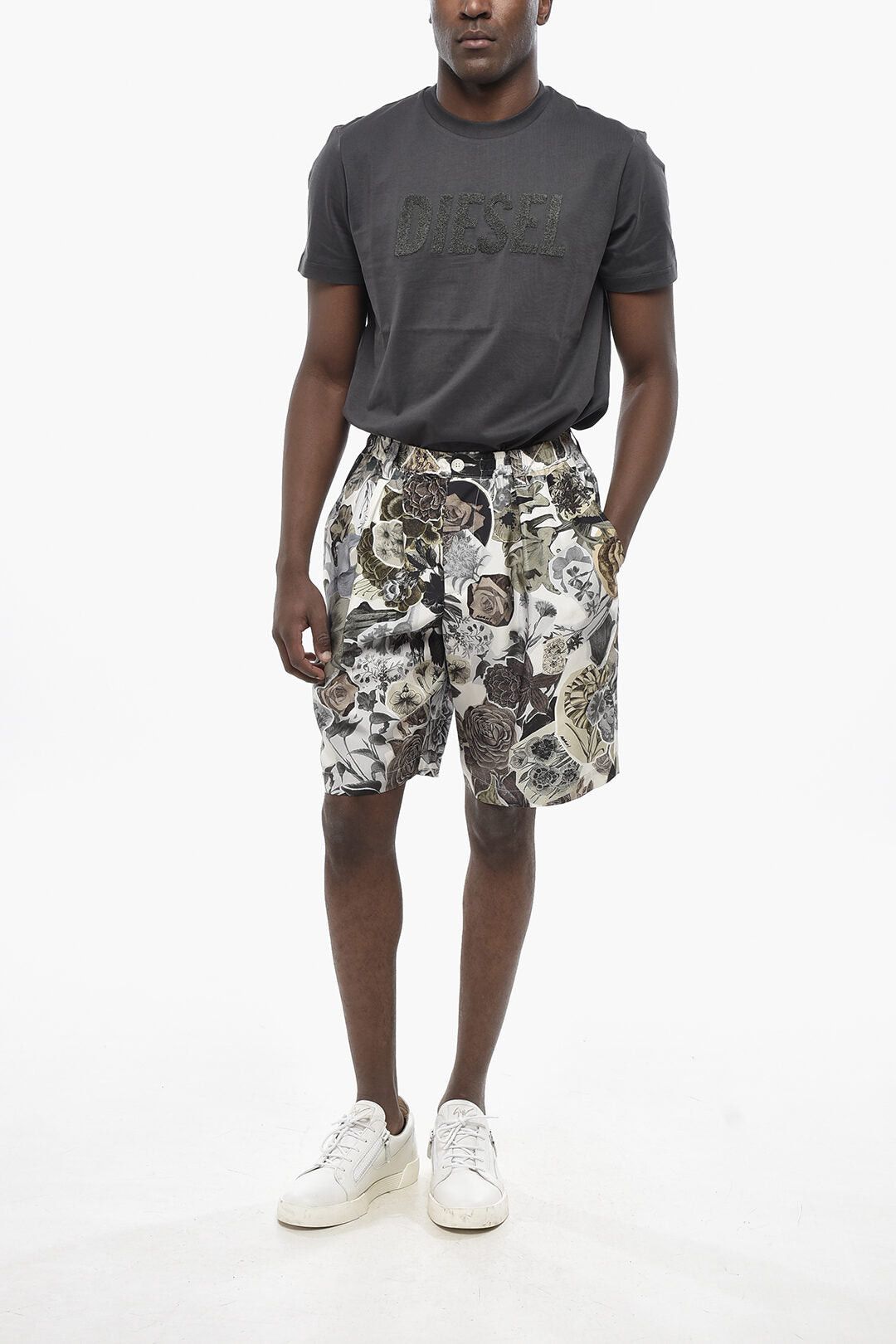 Marni Silk Shorts With Floral Print And Single Pleat Size US 33 - 4 Thumbnail
