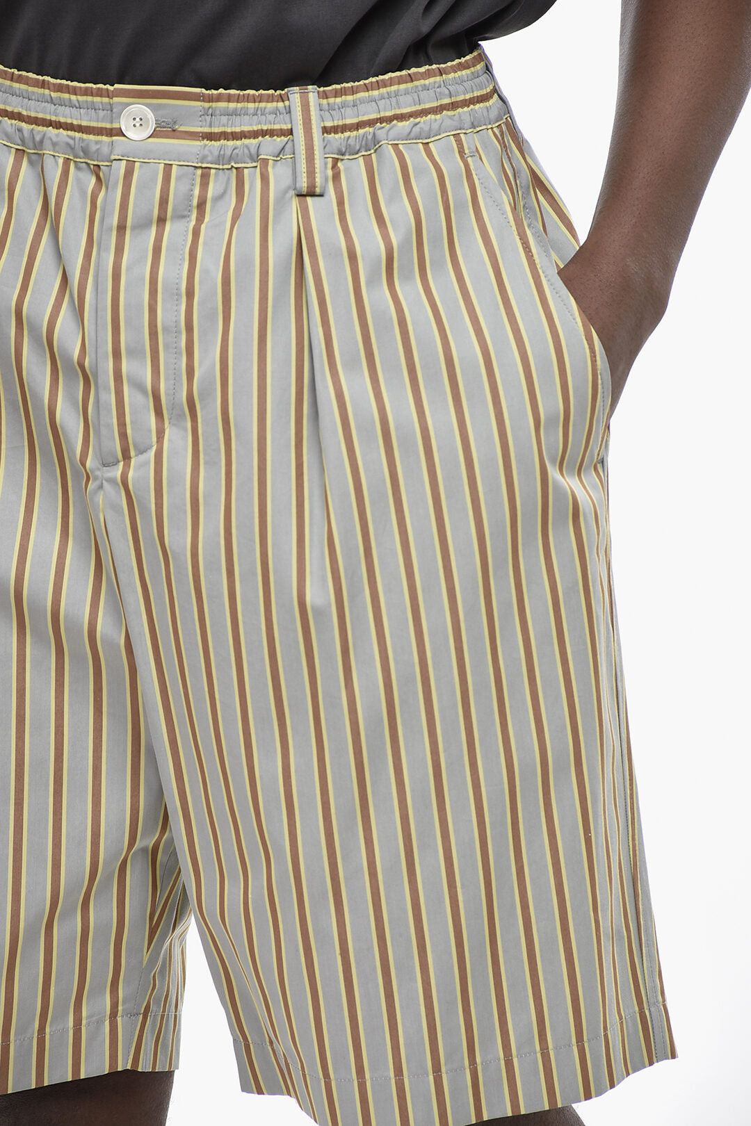 Marni Cotton 1-Pleat Shorts with Balanced Stripe Pattern Size US 33 - 3 Thumbnail