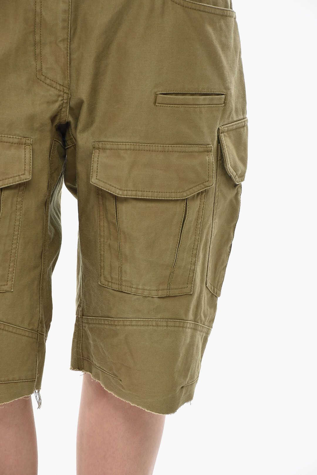 Givenchy Cotton Cargo Shorts With Belt Loops Size 30" / US 8 / IT 44 - 2 Thumbnail