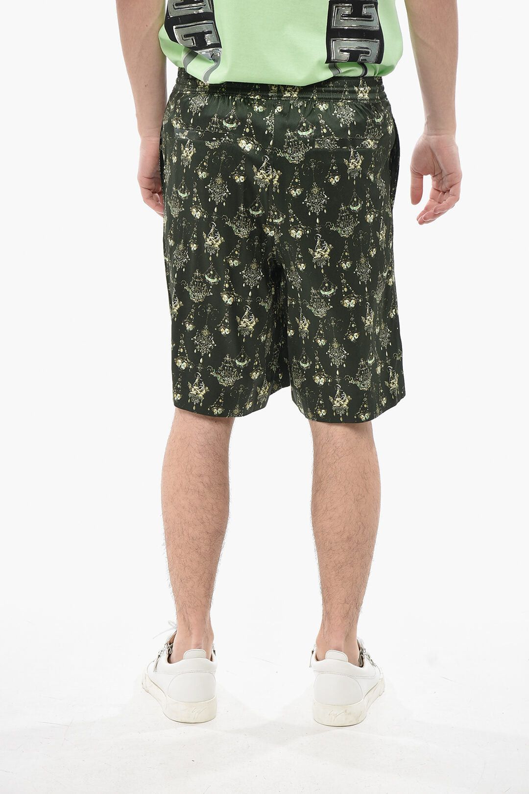 Givenchy 4-Pocket CHANDELIER Silk Shorts Size US 33 - 2 Thumbnail