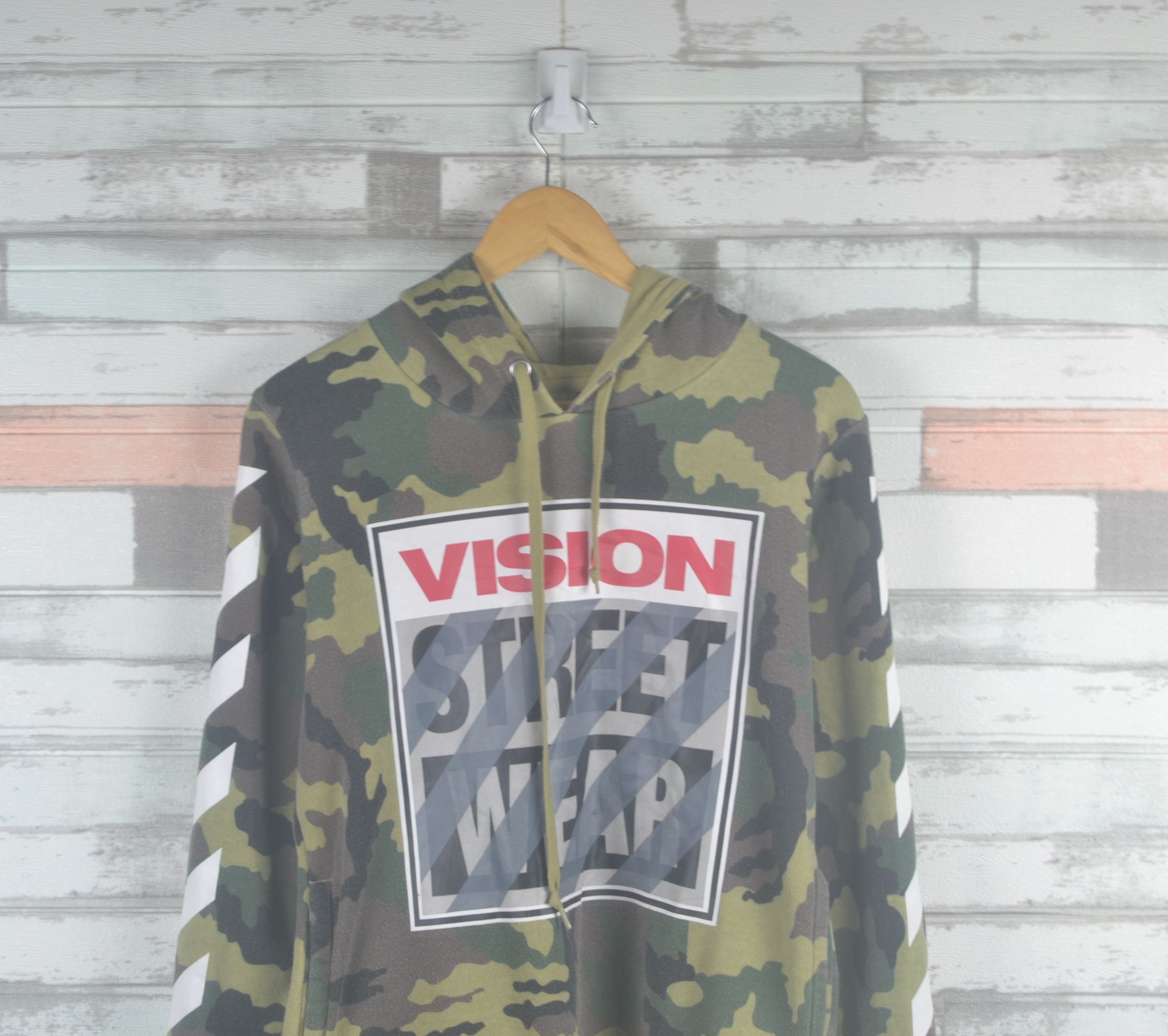 Vision Street Wear 90s Camo Hoodie skate thrasher Sweater