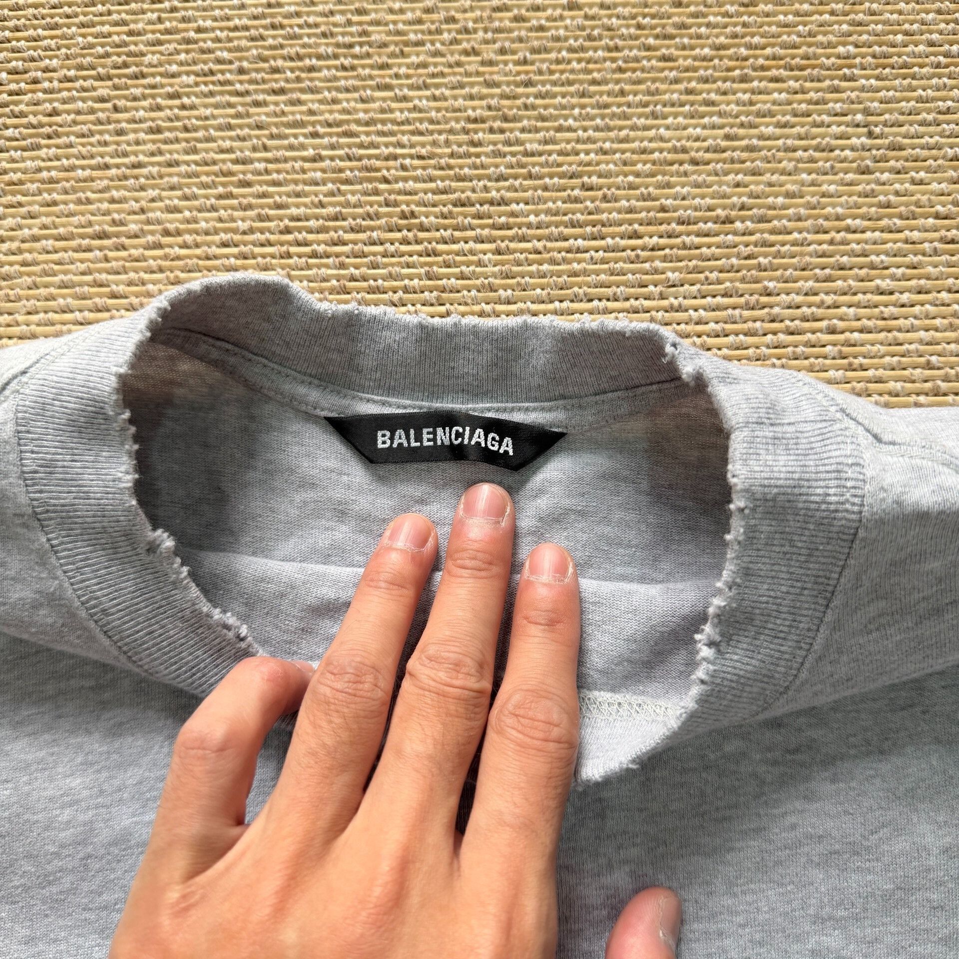 Balenciaga Balenciaga Gray Long Sleeve Shirt Size US XS / EU 42 / 0 - 5 Thumbnail