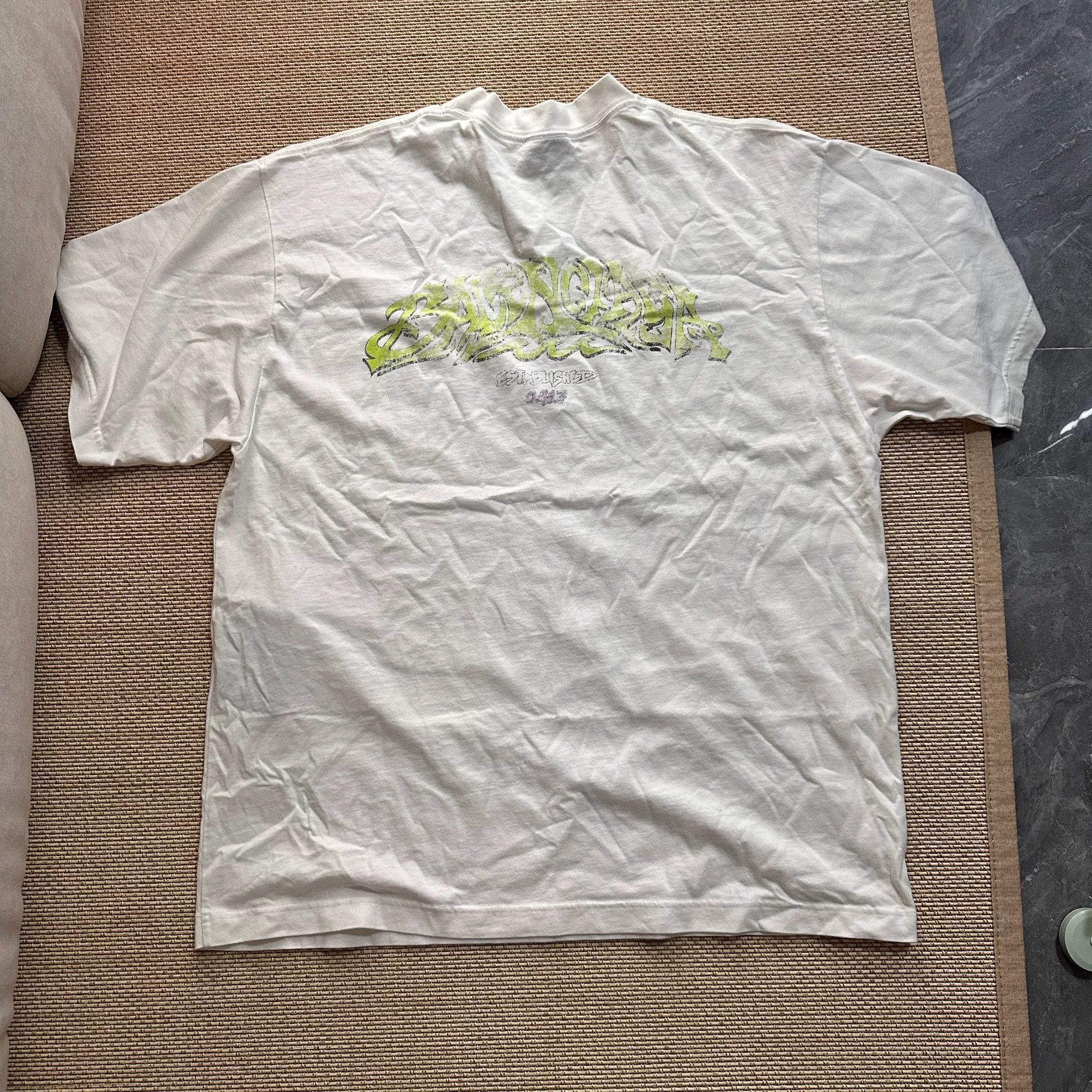 Balenciaga Balenciaga Paris Graffiti Oversized T-Shirt Size US M / EU 48-50 / 2 - 2 Thumbnail