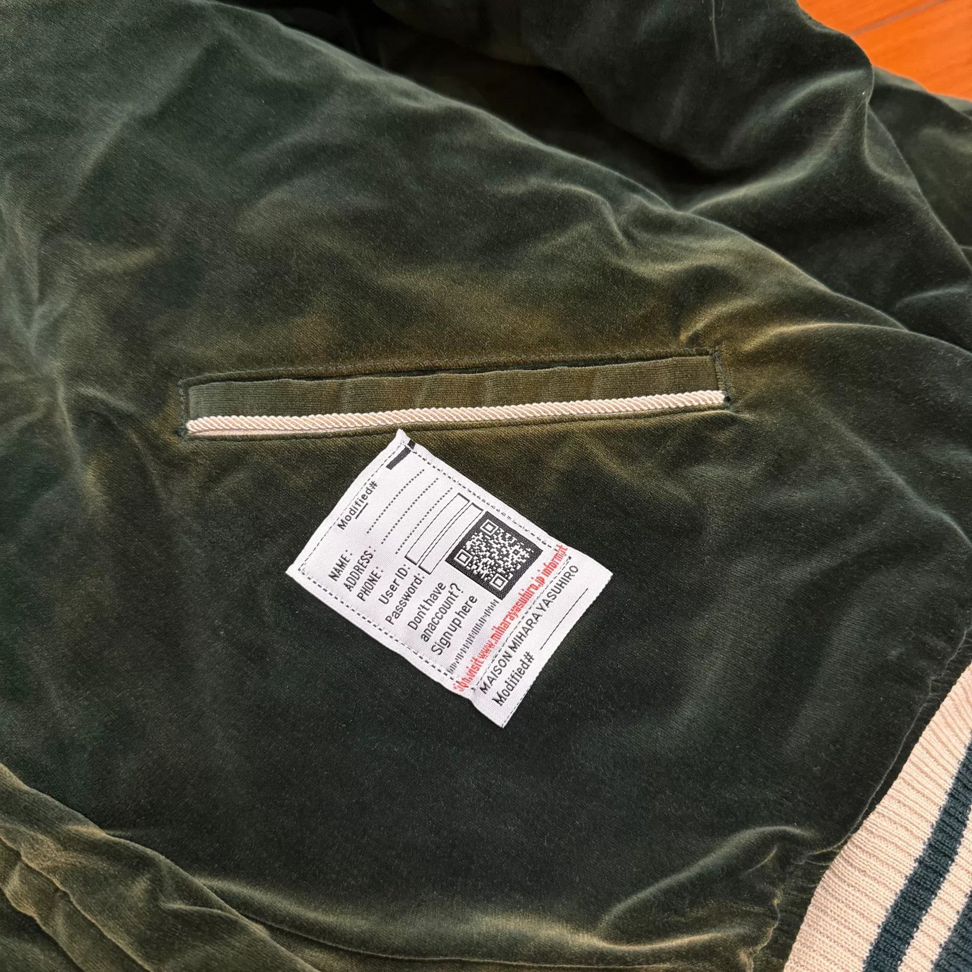 Maison MIHARA YASUHIRO Maison Mihara Yasuhiro Souvenir Jacket Size US M / EU 48-50 / 2 - 3 Thumbnail