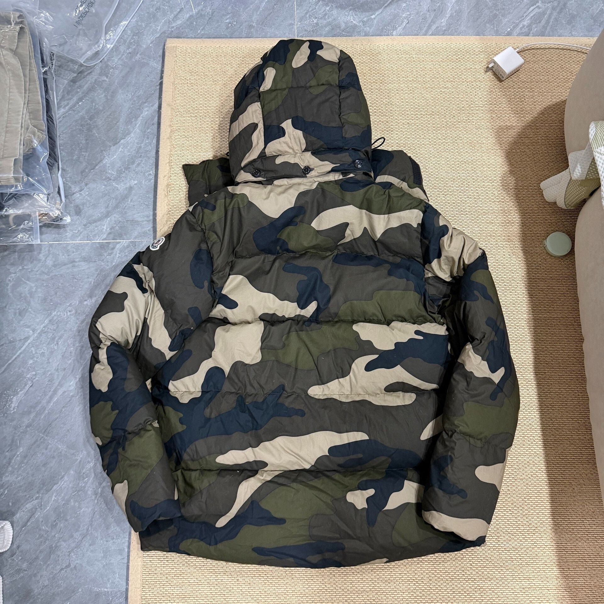 Moncler Moncler Camouflage Down Jacket with Hood Size US L / EU 52-54 / 3 - 2 Thumbnail