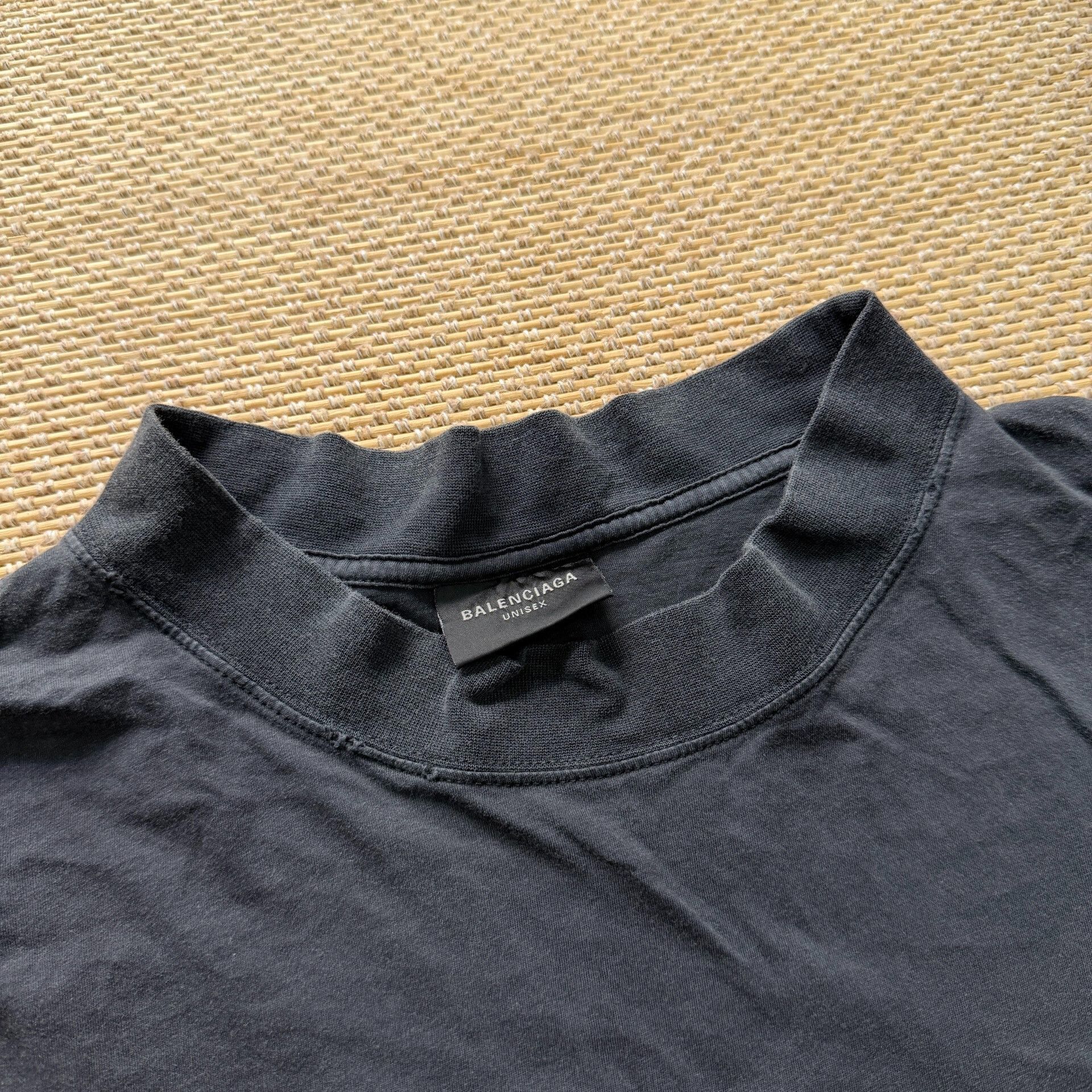 Balenciaga Balenciaga Black Washed Short Sleeve Tee Size US S / EU 44-46 / 1 - 3 Thumbnail